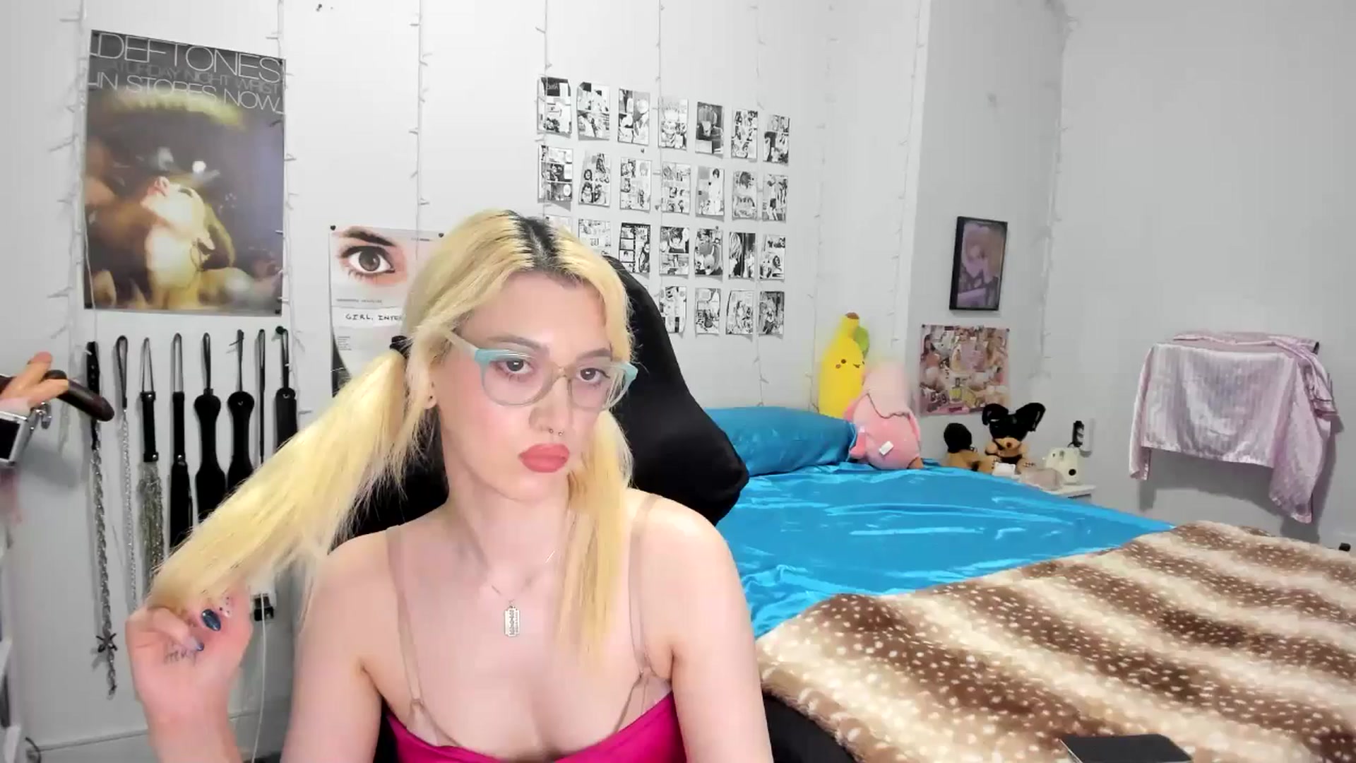 Gallery image thumbnail from AnnaTame's myfreecams stream on, 06/25/2025, 04:55 image 1 of 20