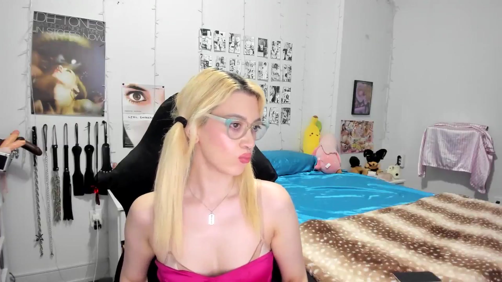 Gallery image thumbnail from AnnaTame's myfreecams stream on, 06/25/2025, 04:55 image 2 of 20