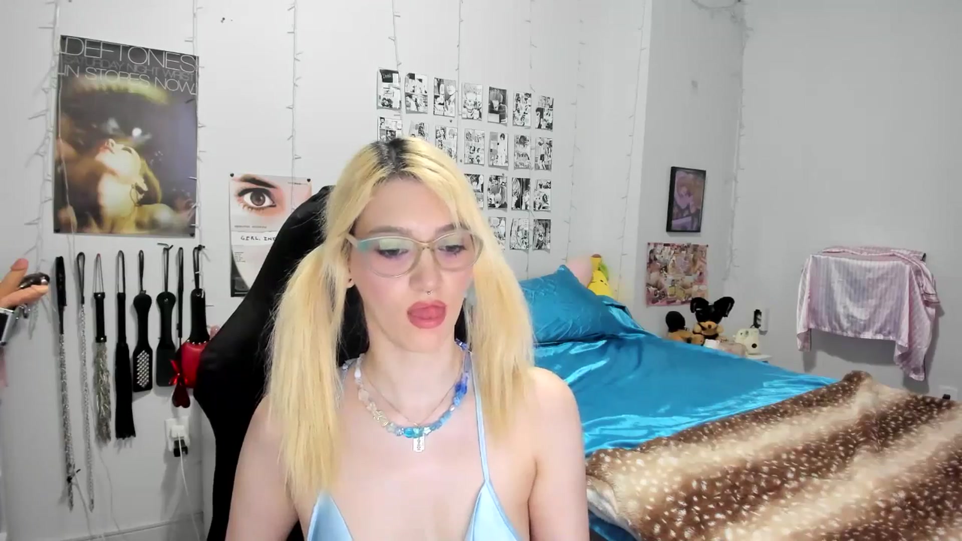Gallery image thumbnail from AnnaTame's myfreecams stream on, 06/30/2025, 04:05 image 4 of 20