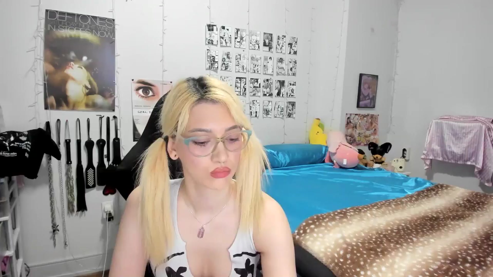 Gallery image thumbnail from AnnaTame's myfreecams stream on, 07/04/2025, 02:46 image 10 of 20