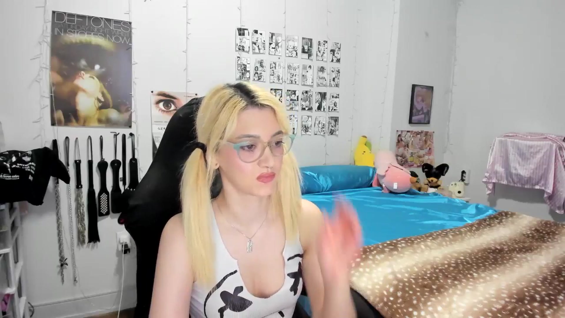 Gallery image thumbnail from AnnaTame's myfreecams stream on, 07/04/2025, 02:46 image 13 of 20