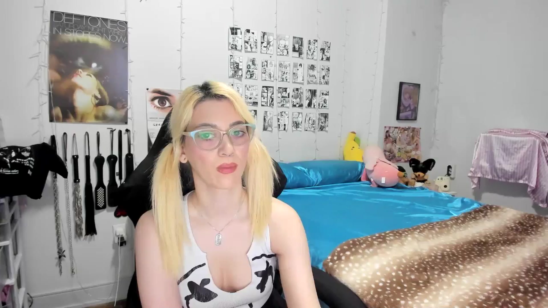 Gallery image thumbnail from AnnaTame's myfreecams stream on, 07/04/2025, 02:46 image 17 of 20
