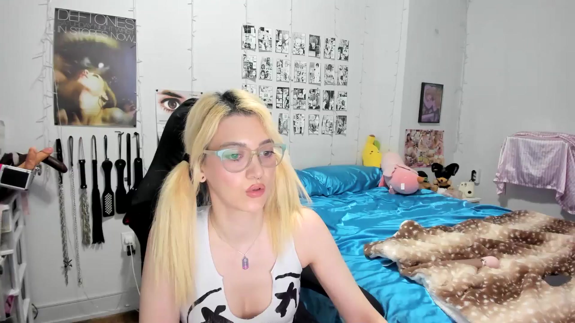 Gallery image thumbnail from AnnaTame's myfreecams stream on, 07/04/2025, 09:19 image 15 of 20