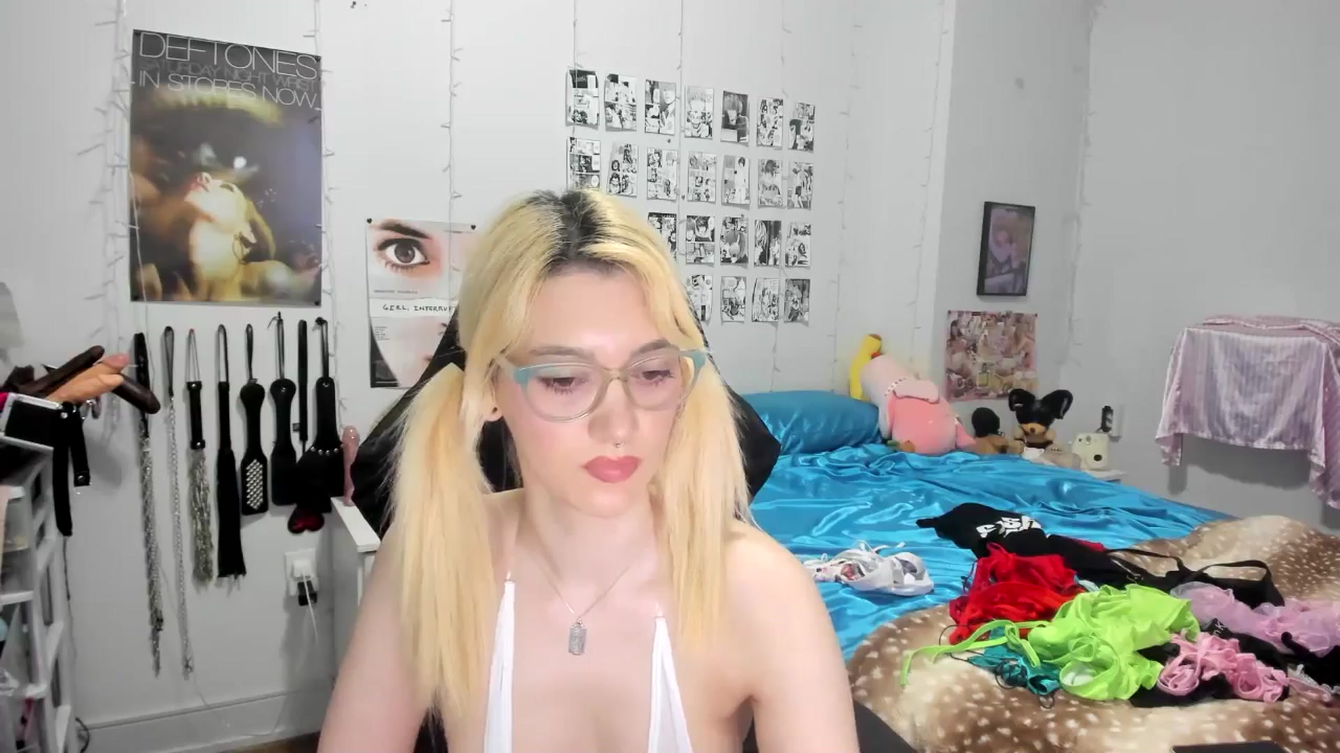 Gallery image thumbnail from AnnaTame's myfreecams stream on, 07/05/2025, 08:15 image 8 of 20