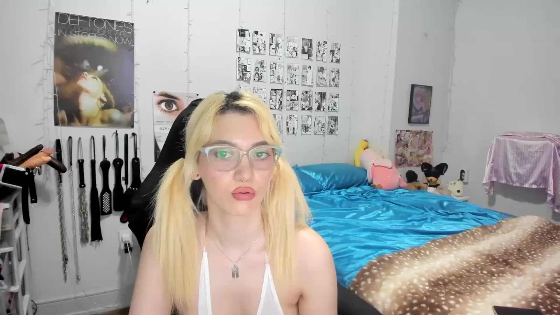 Gallery image thumbnail from AnnaTame's myfreecams stream on, 07/05/2025, 09:08 image 1 of 20