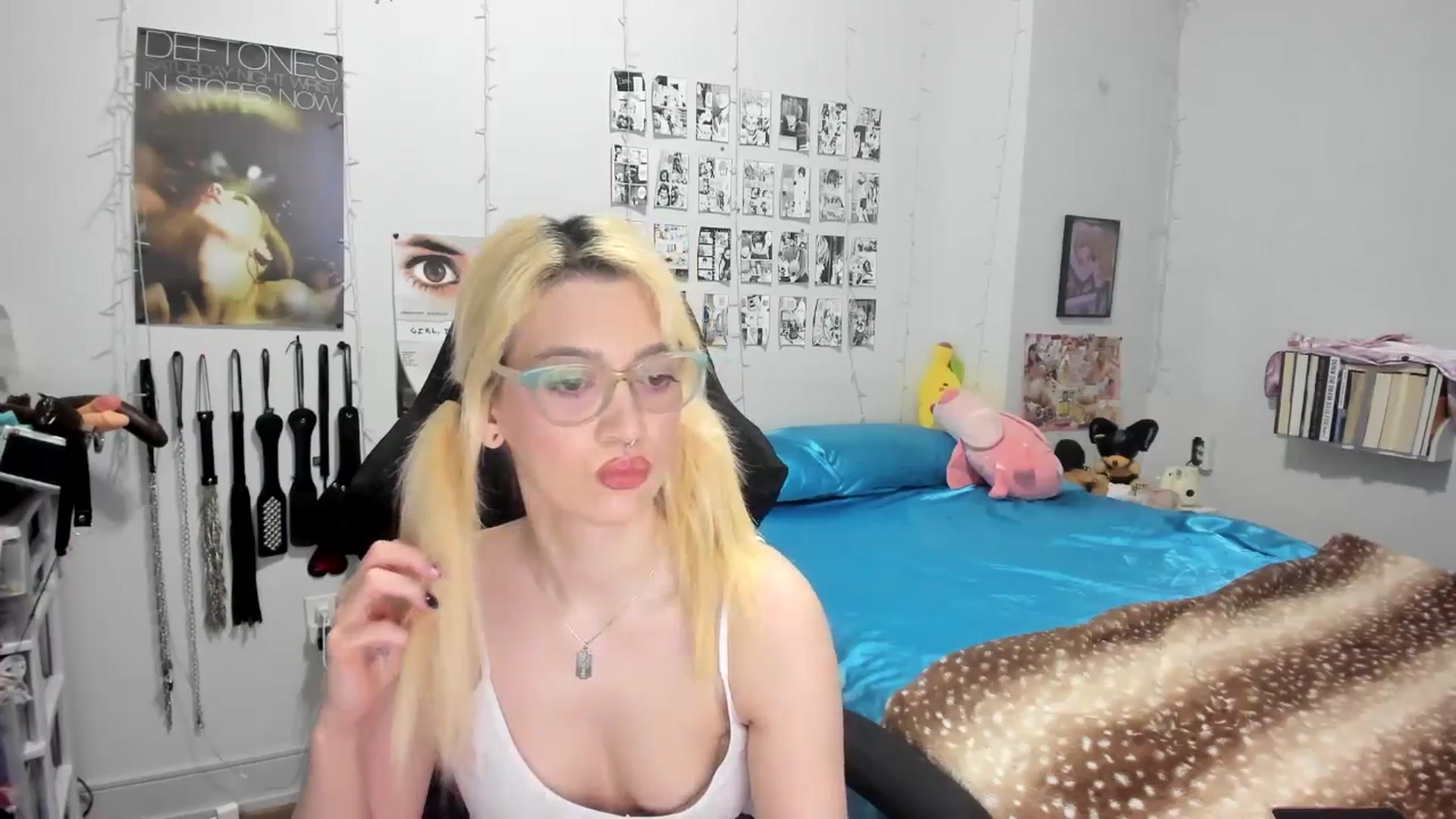 Gallery image thumbnail from AnnaTame's myfreecams stream on, 07/08/2025, 02:34 image 16 of 20