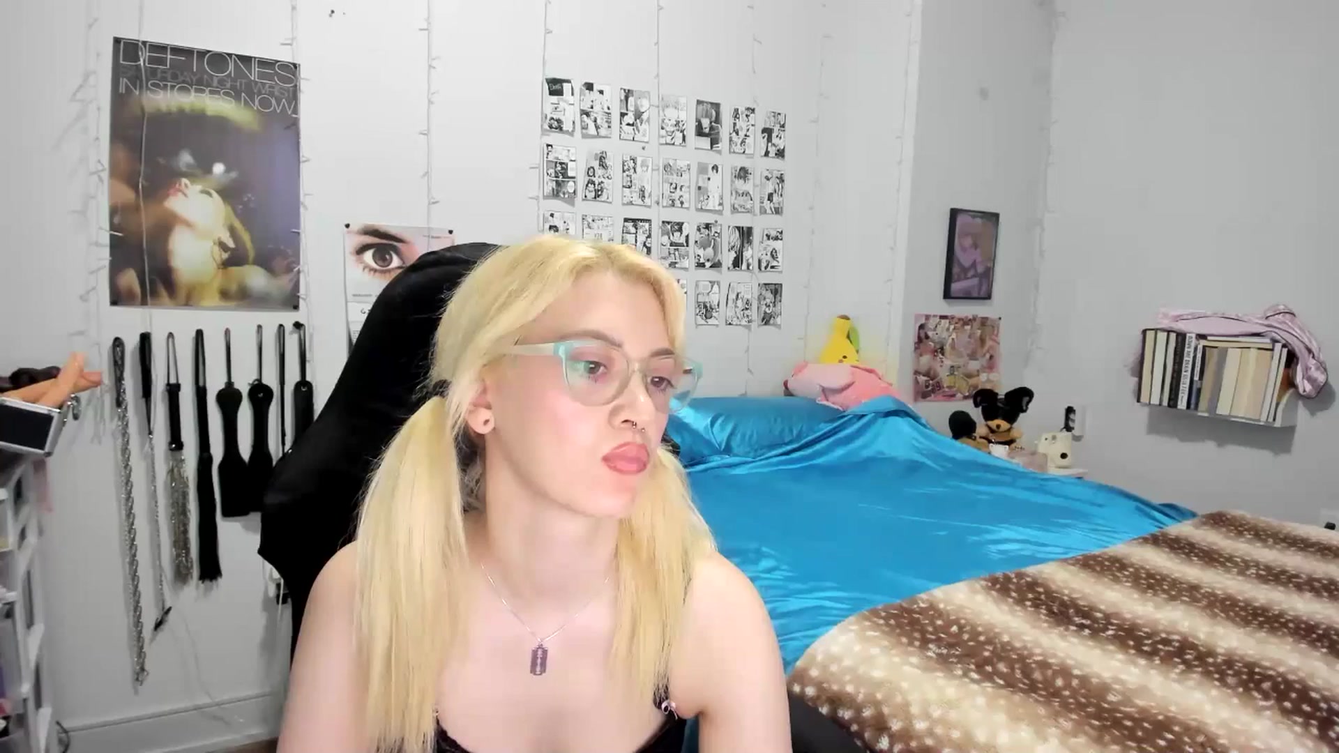 Gallery image thumbnail from AnnaTame's myfreecams stream on, 07/17/2025, 08:05 image 14 of 20