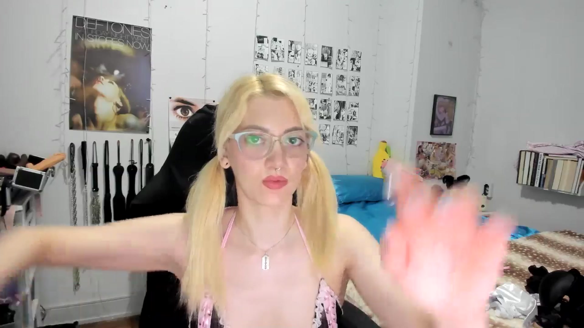 Gallery image thumbnail from AnnaTame's myfreecams stream on, 07/18/2025, 08:19 image 2 of 20