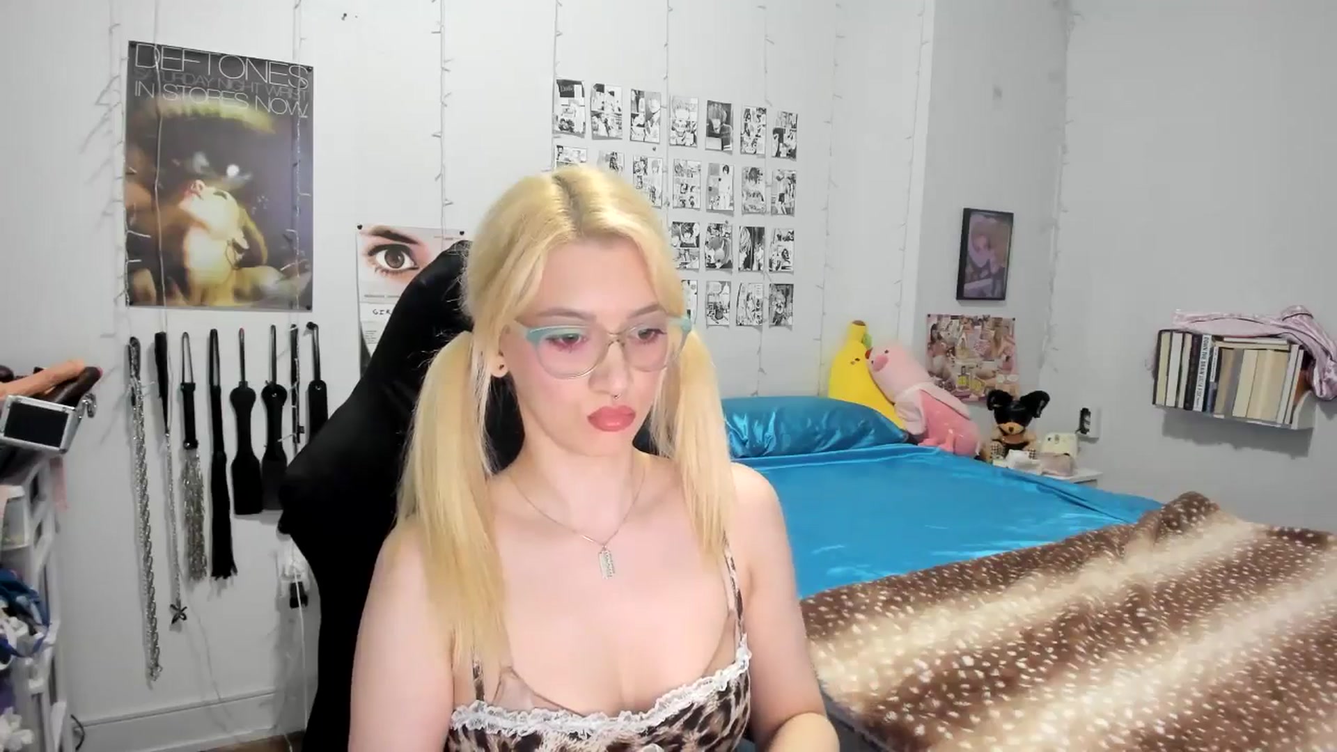 Gallery image thumbnail from AnnaTame's myfreecams stream on, 07/22/2025, 02:32 image 3 of 20