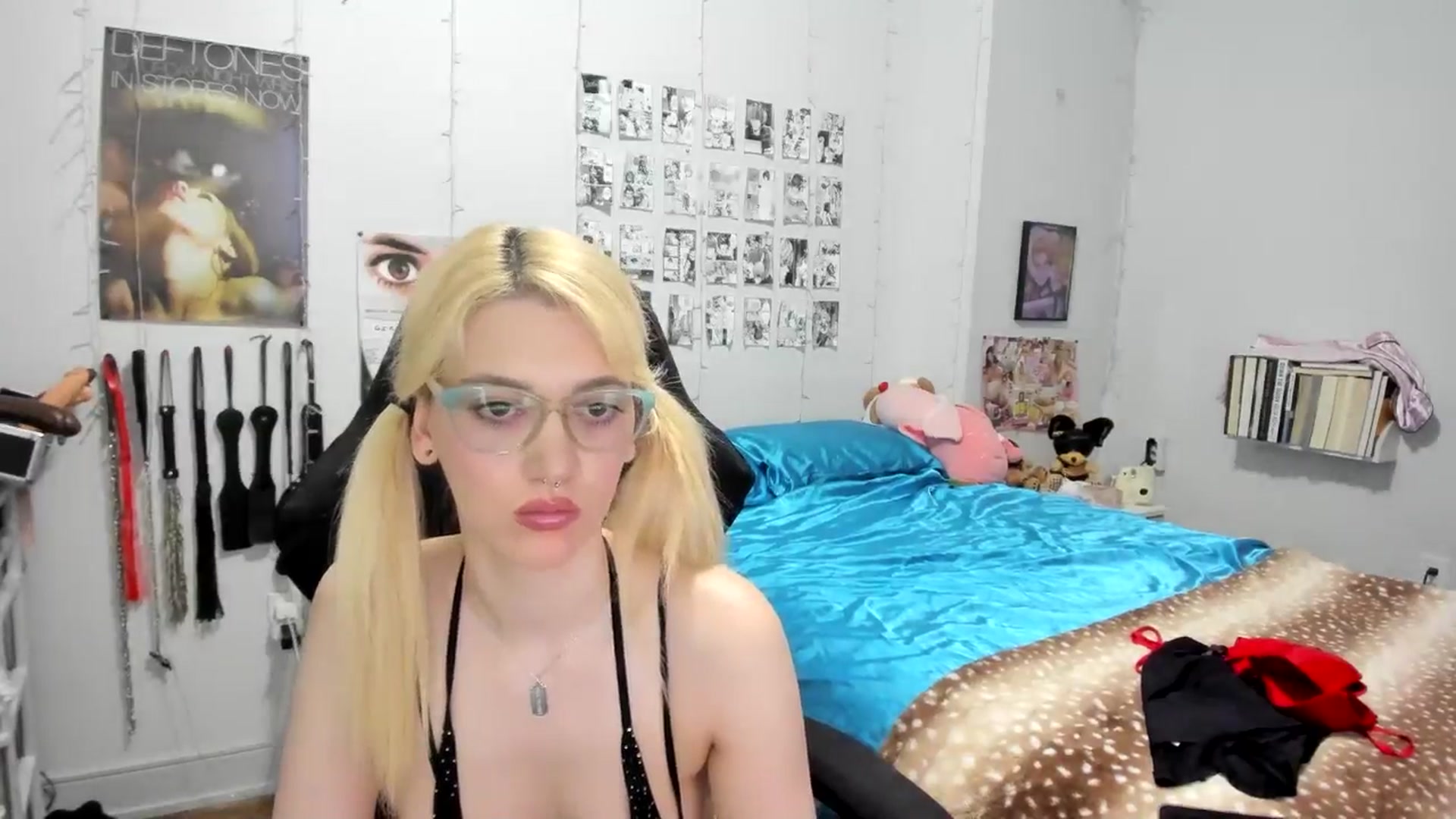 Gallery image thumbnail from AnnaTame's myfreecams stream on, 08/03/2025, 06:33 image 5 of 20