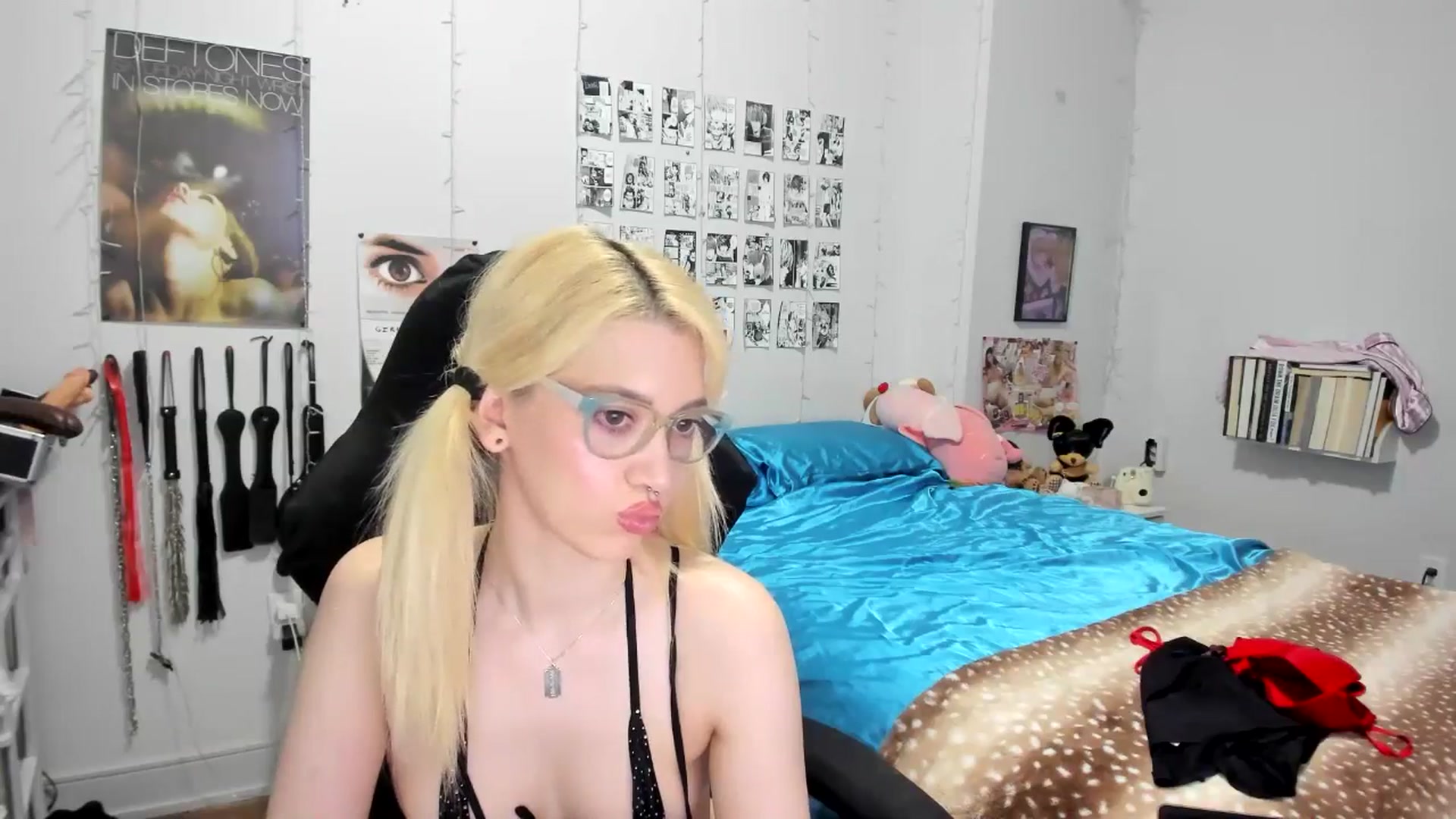 Gallery image thumbnail from AnnaTame's myfreecams stream on, 08/03/2025, 06:33 image 2 of 20