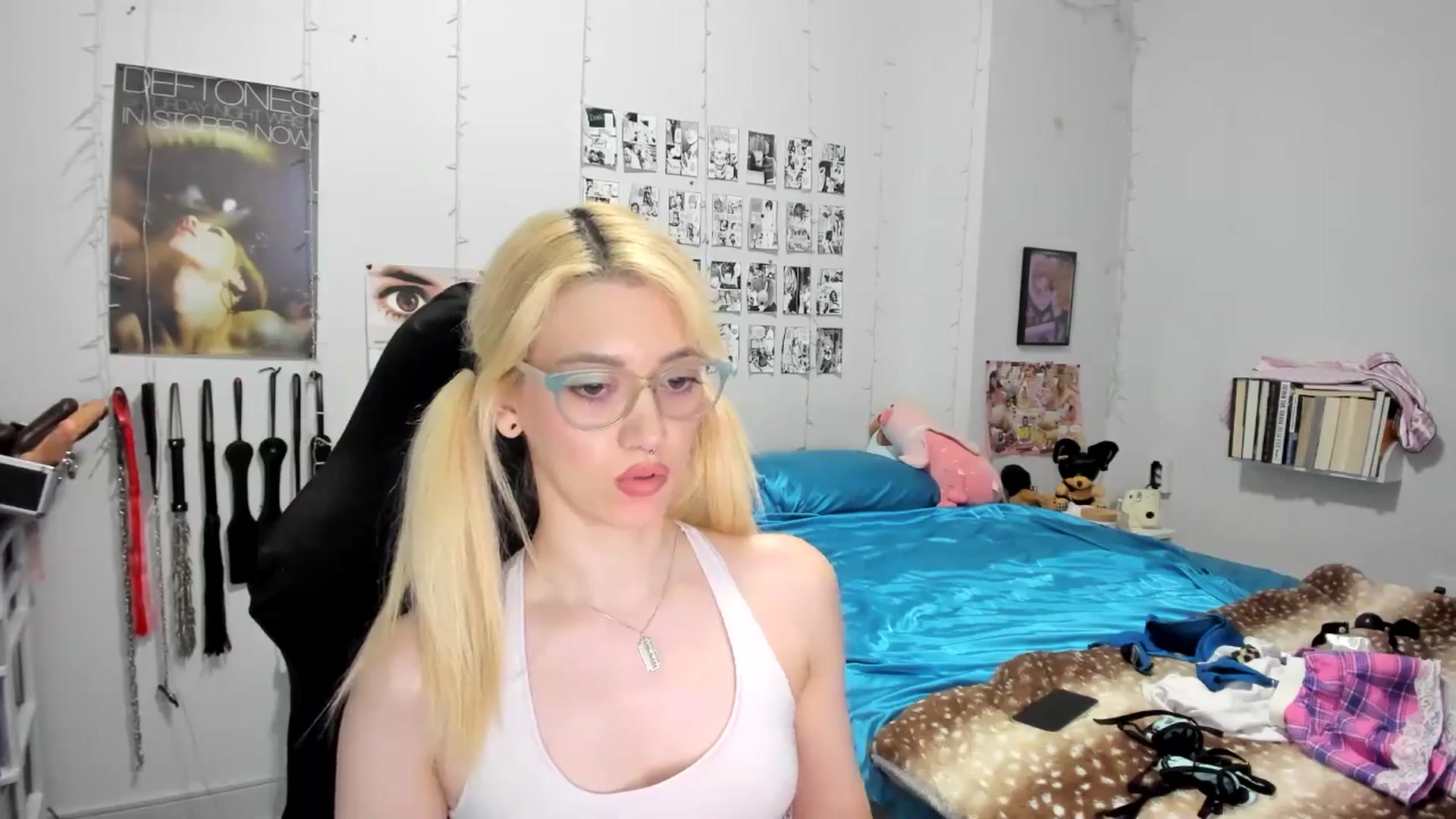 Gallery image thumbnail from AnnaTame's myfreecams stream on, 08/04/2025, 05:27 image 14 of 20