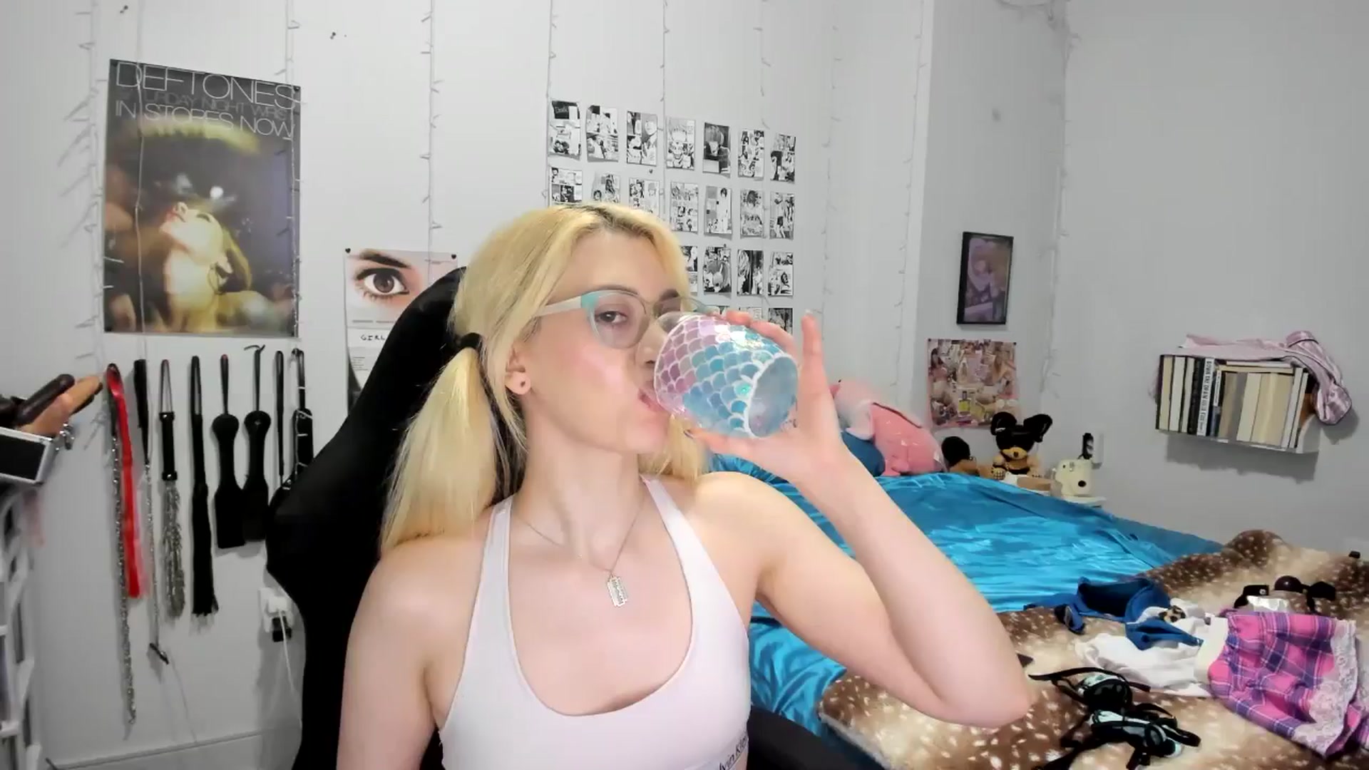 Gallery image thumbnail from AnnaTame's myfreecams stream on, 08/04/2025, 06:16 image 1 of 20