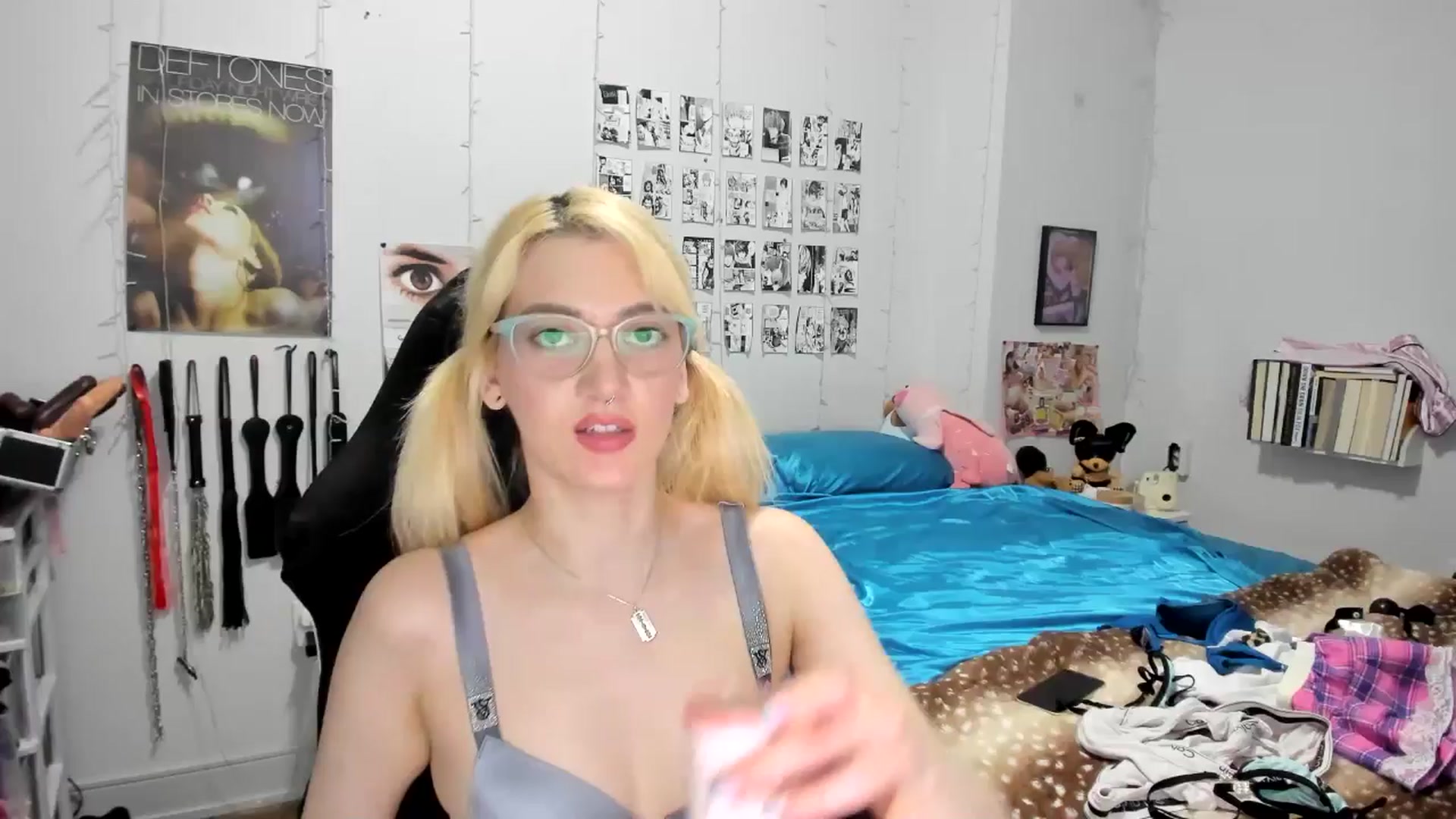 Gallery image thumbnail from AnnaTame's myfreecams stream on, 08/04/2025, 06:16 image 19 of 20