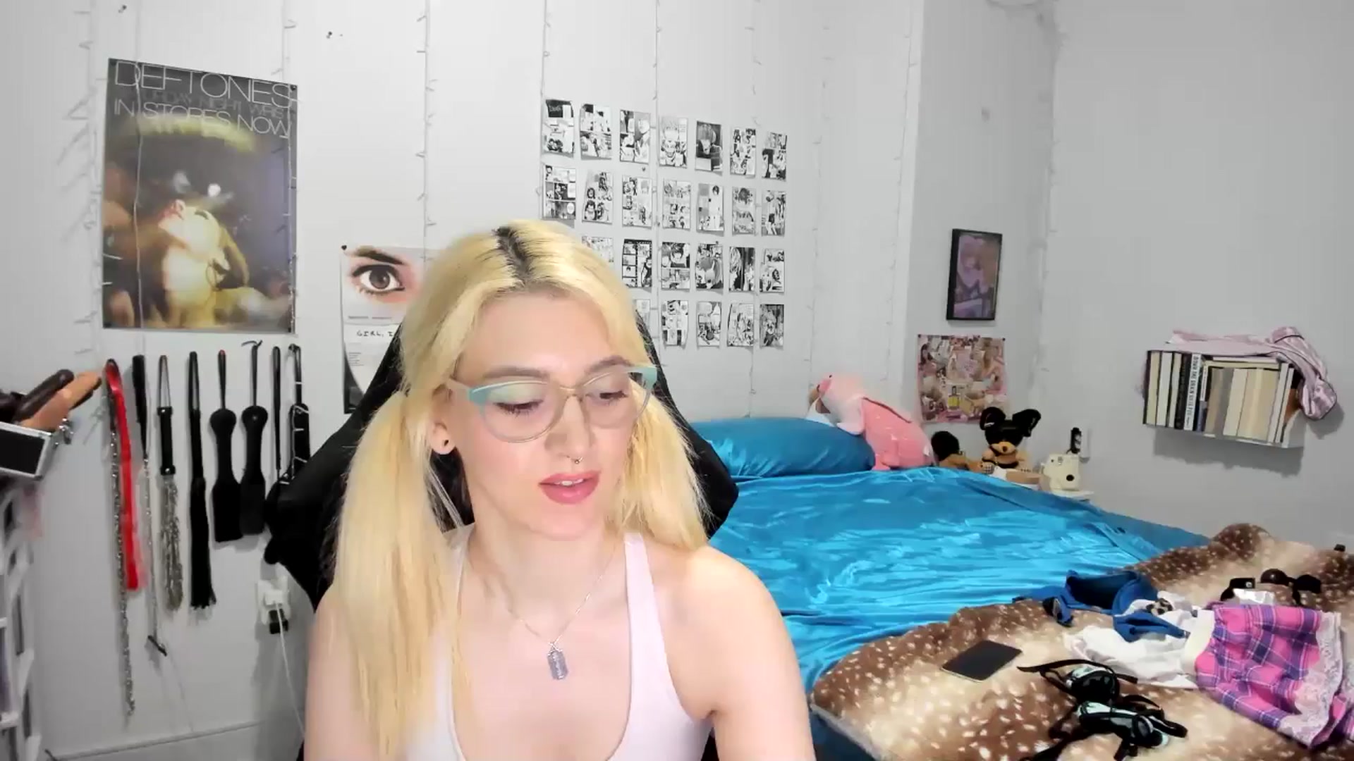 Gallery image thumbnail from AnnaTame's myfreecams stream on, 08/04/2025, 06:16 image 2 of 20
