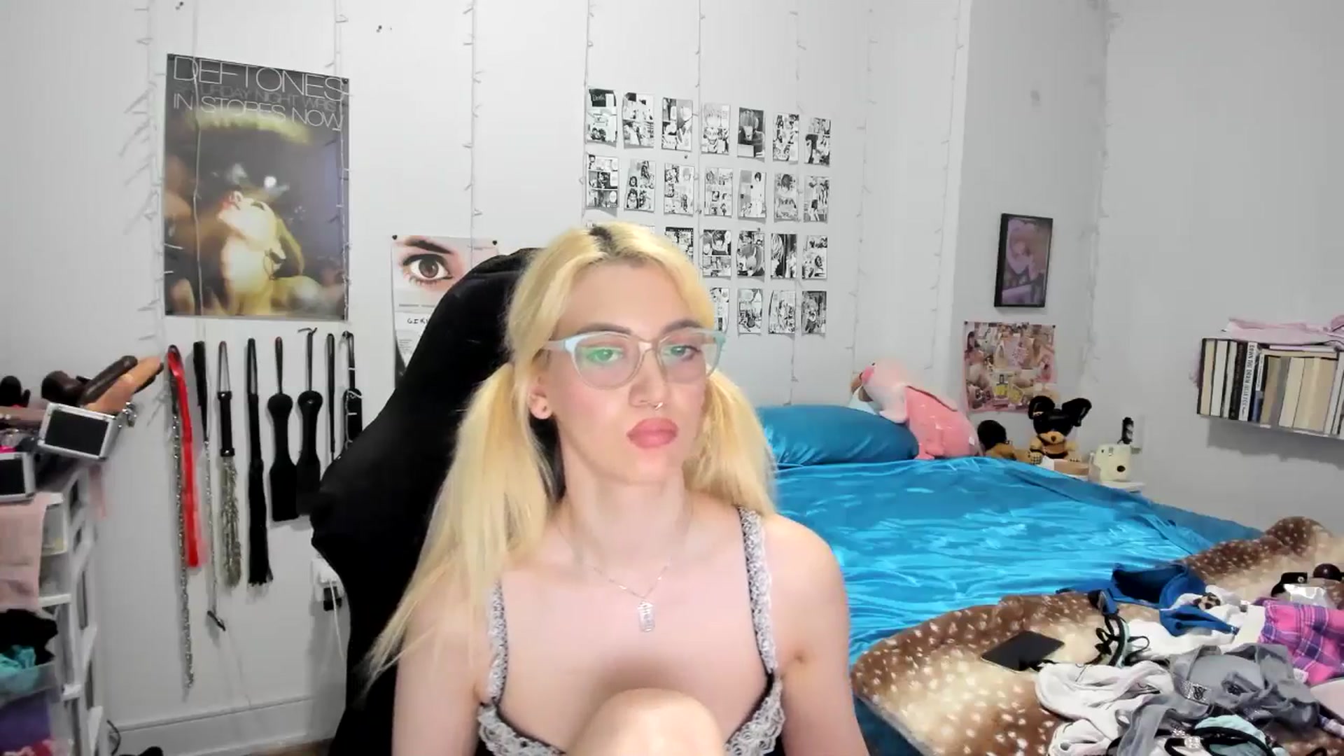 Gallery image thumbnail from AnnaTame's myfreecams stream on, 08/04/2025, 06:53 image 15 of 20