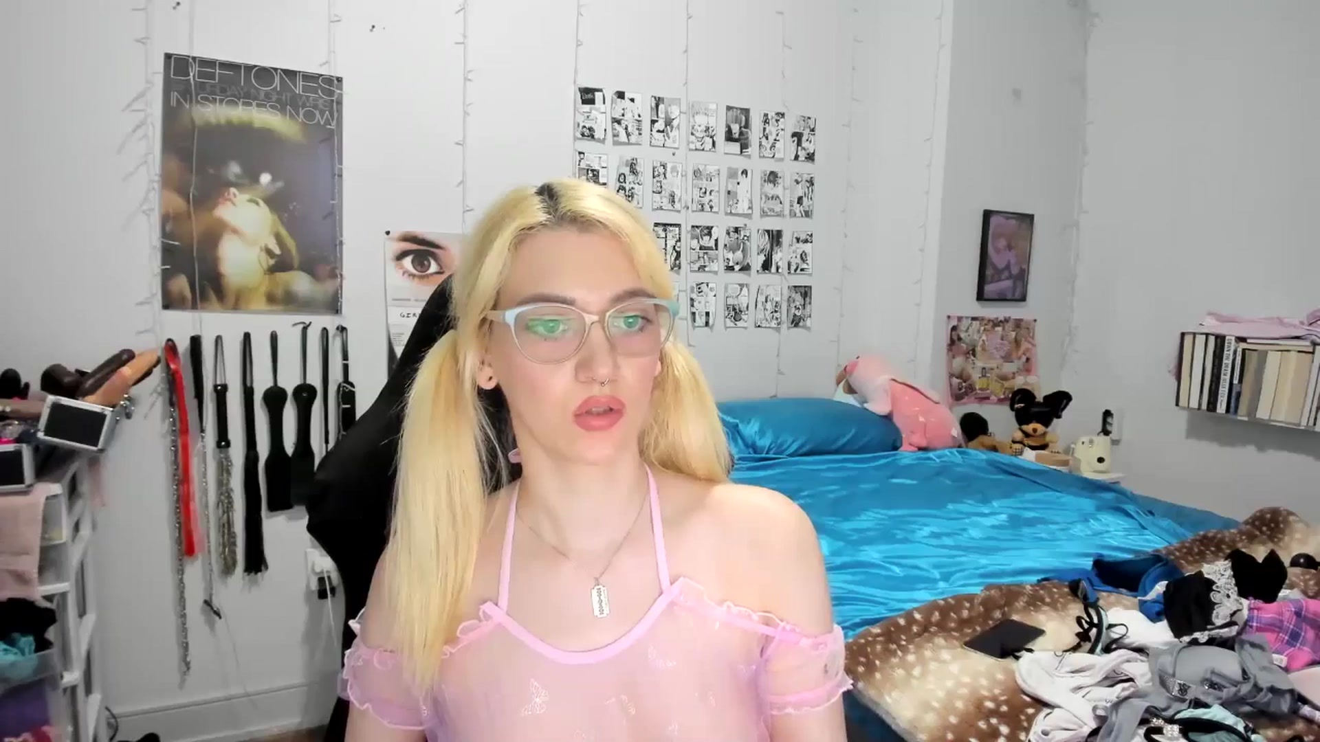 Gallery image thumbnail from AnnaTame's myfreecams stream on, 08/04/2025, 07:34 image 4 of 20