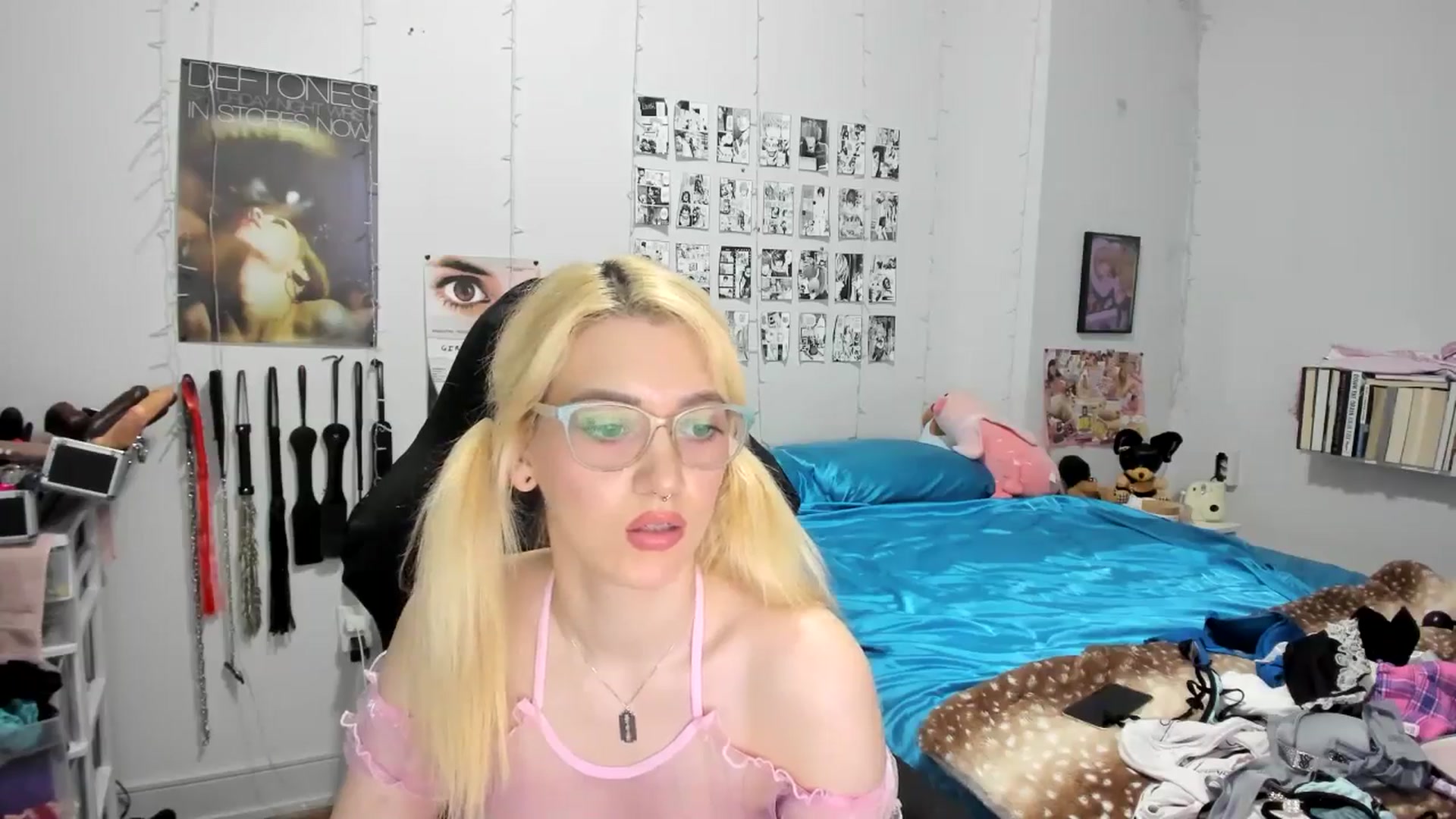Gallery image thumbnail from AnnaTame's myfreecams stream on, 08/04/2025, 07:34 image 5 of 20