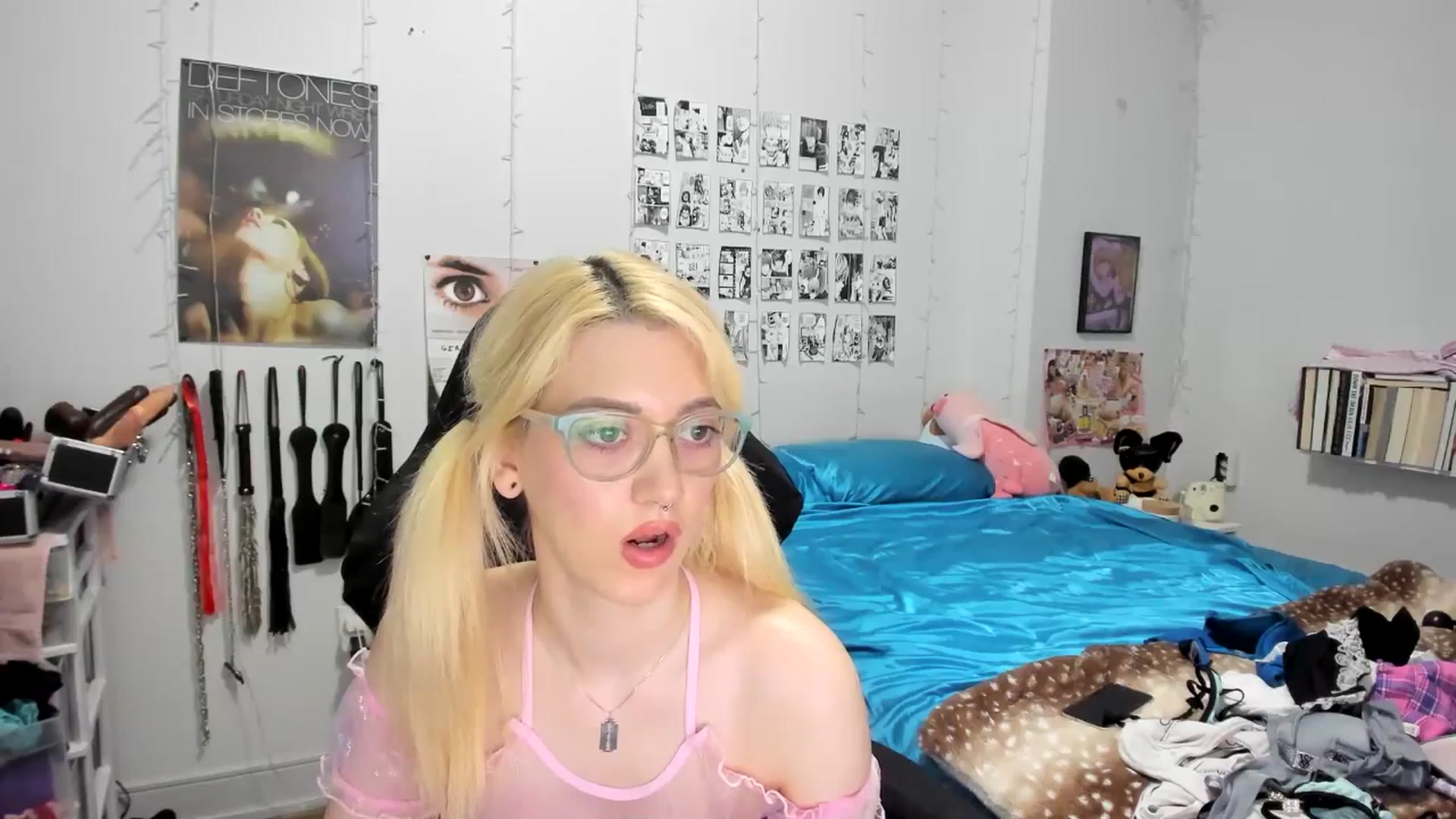 Gallery image thumbnail from AnnaTame's myfreecams stream on, 08/04/2025, 07:34 image 7 of 20