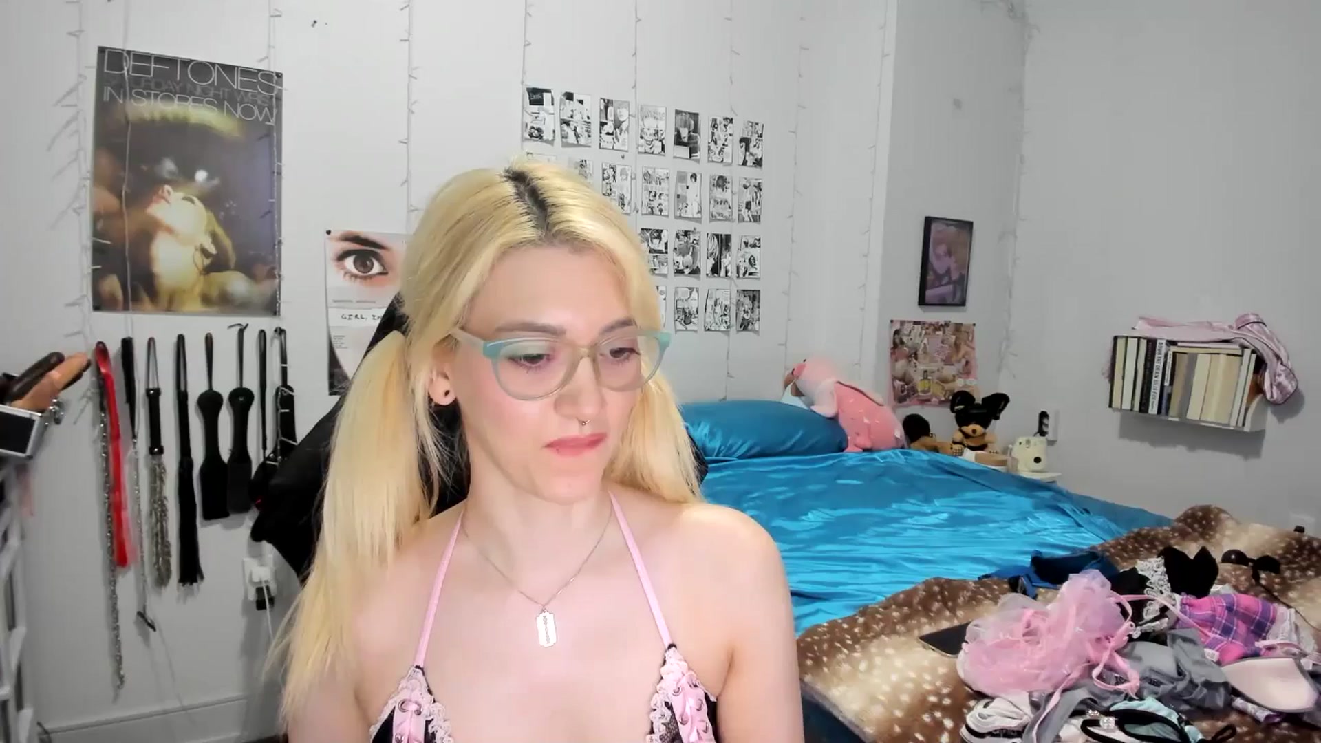 Gallery image thumbnail from AnnaTame's myfreecams stream on, 08/04/2025, 08:32 image 3 of 20