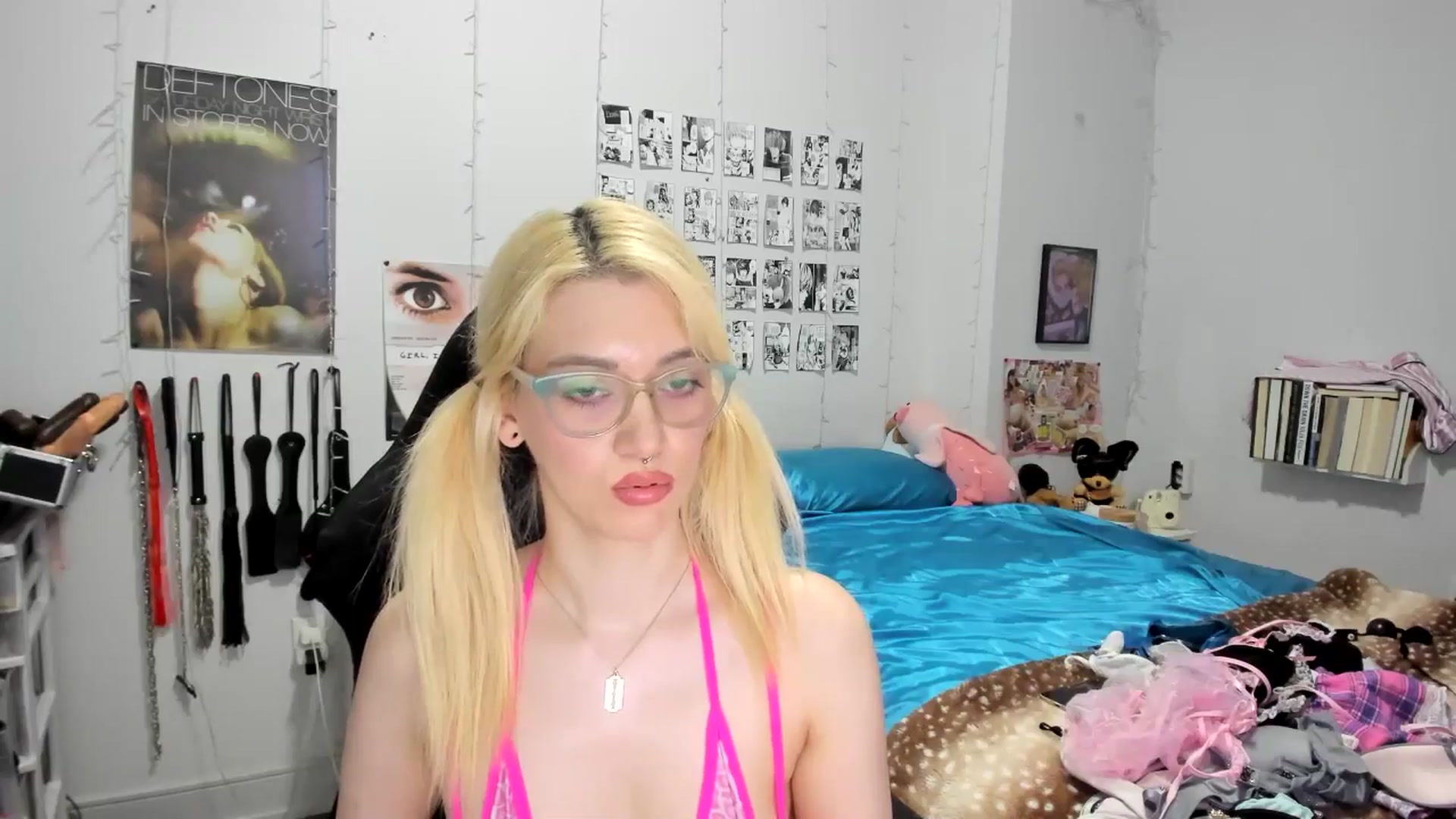 Gallery image thumbnail from AnnaTame's myfreecams stream on, 08/04/2025, 08:52 image 3 of 20