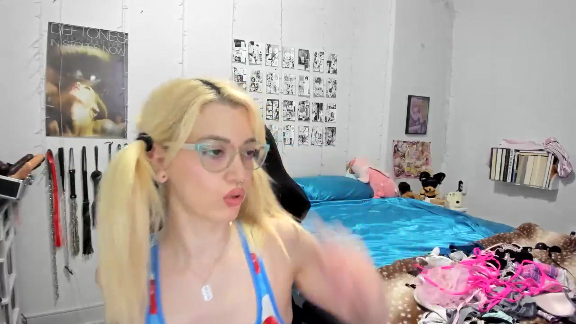 Gallery image thumbnail from AnnaTame's myfreecams stream on, 08/04/2025, 08:52 image 13 of 20
