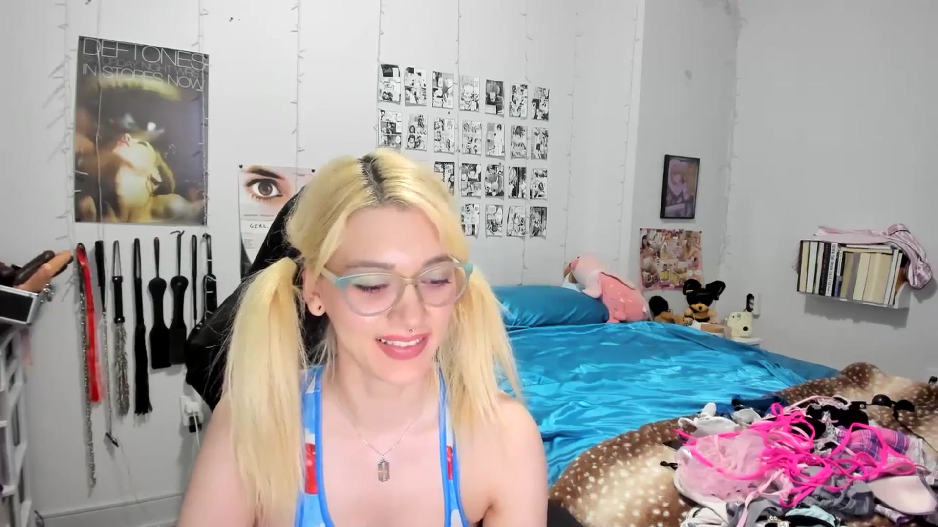 Gallery image thumbnail from AnnaTame's myfreecams stream on, 08/04/2025, 08:52 image 18 of 20