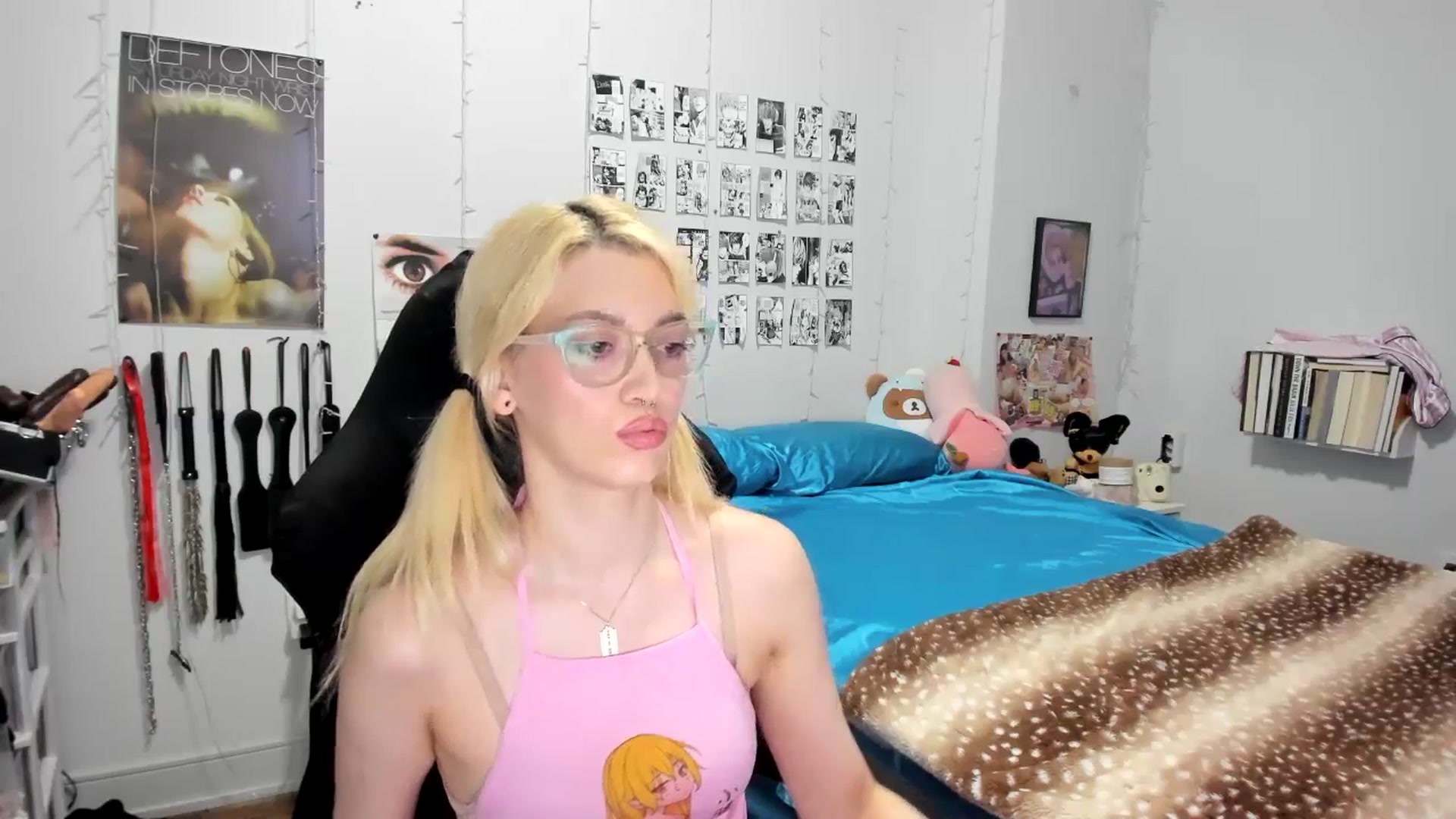 Gallery image thumbnail from AnnaTame's myfreecams stream on, 08/05/2025, 04:36 image 10 of 20