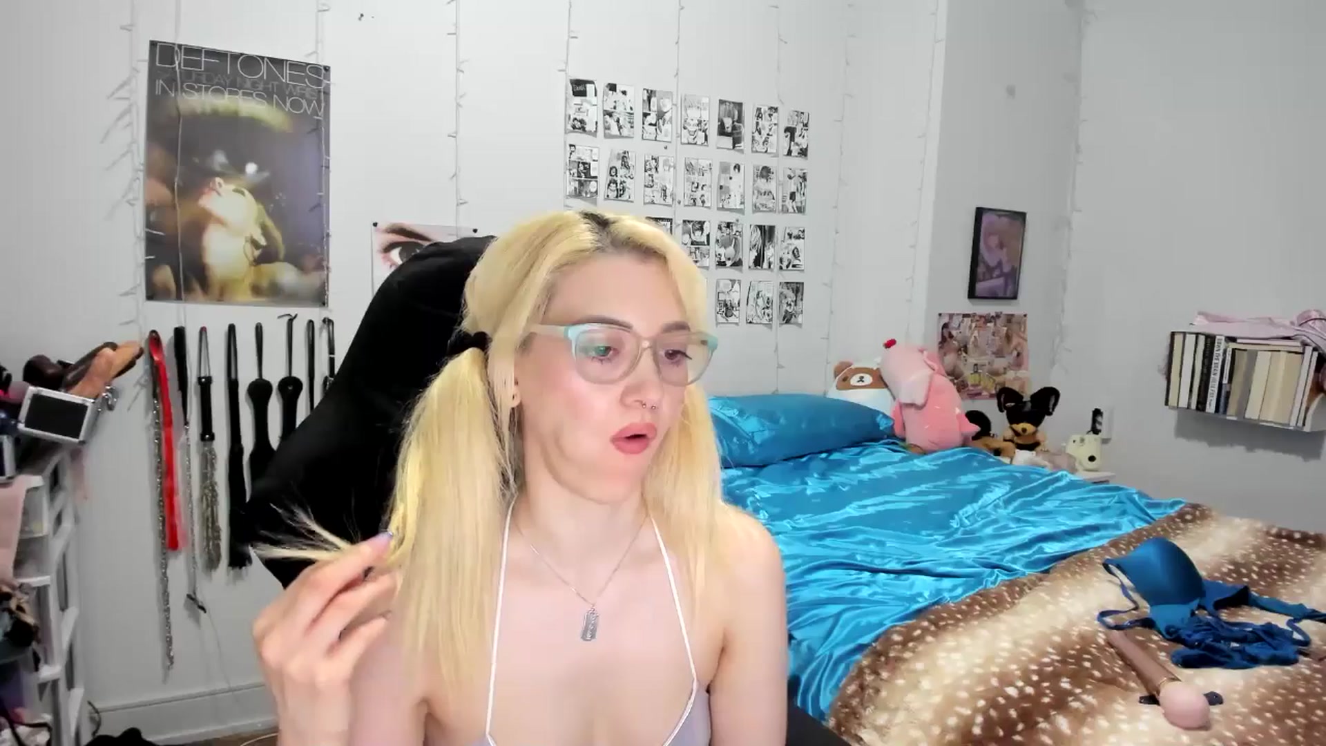 Gallery image thumbnail from AnnaTame's myfreecams stream on, 08/06/2025, 08:32 image 16 of 20