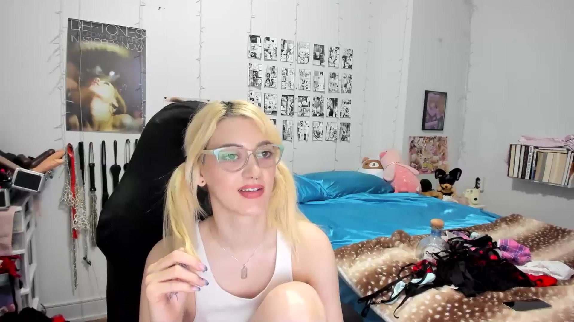 Gallery image thumbnail from AnnaTame's myfreecams stream on, 08/10/2025, 08:35 image 9 of 20