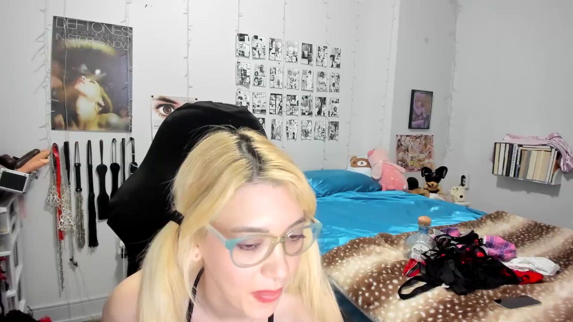 Gallery image thumbnail from AnnaTame's myfreecams stream on, 08/10/2025, 08:35 image 6 of 20
