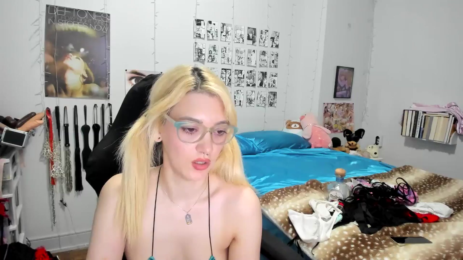 Gallery image thumbnail from AnnaTame's myfreecams stream on, 08/10/2025, 08:52 image 9 of 20