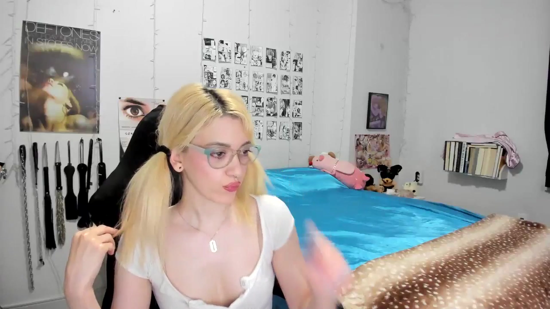 Gallery image thumbnail from AnnaTame's myfreecams stream on, 08/12/2025, 02:51 image 9 of 20
