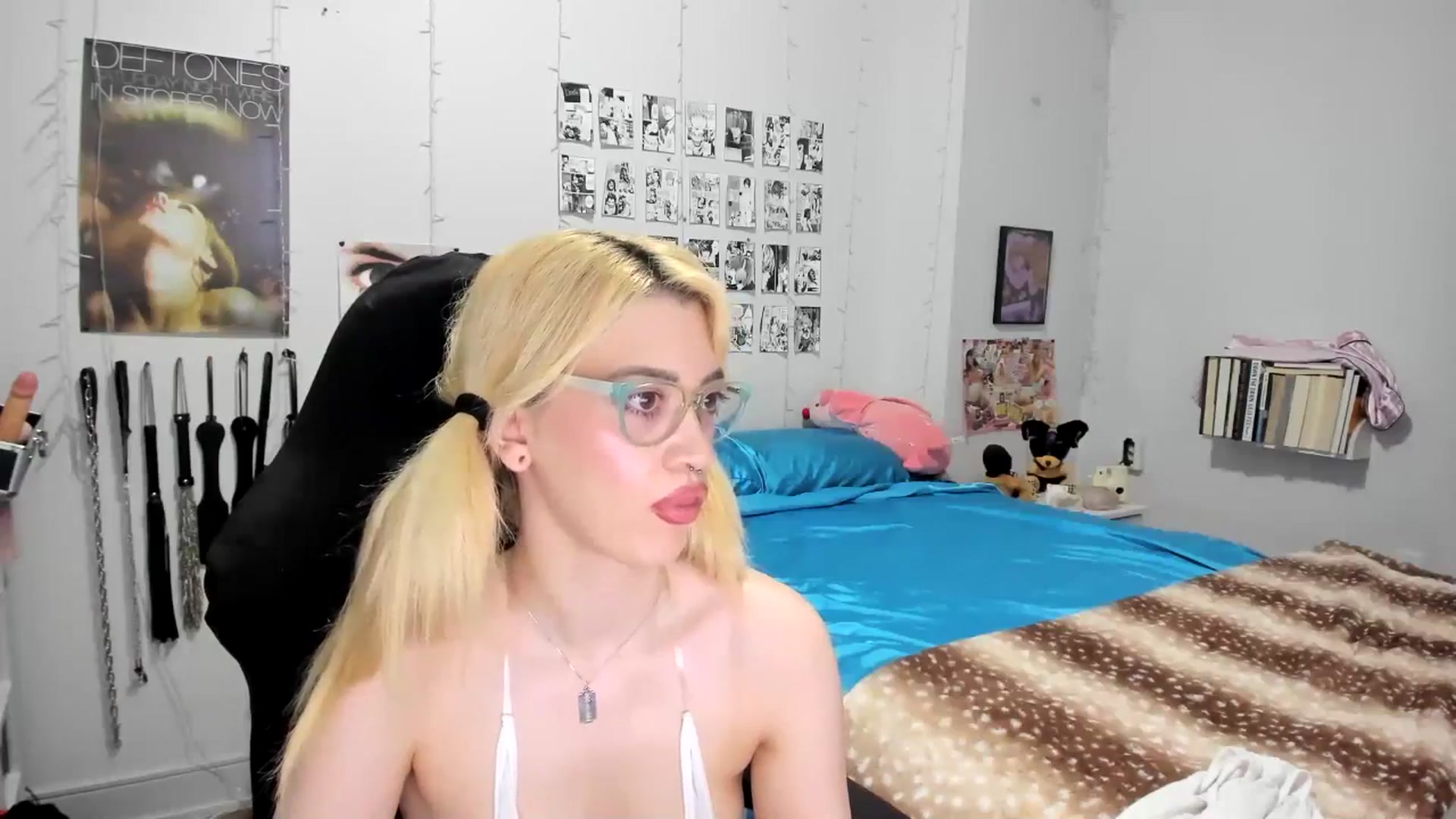 Gallery image thumbnail from AnnaTame's myfreecams stream on, 08/12/2025, 06:36 image 5 of 20