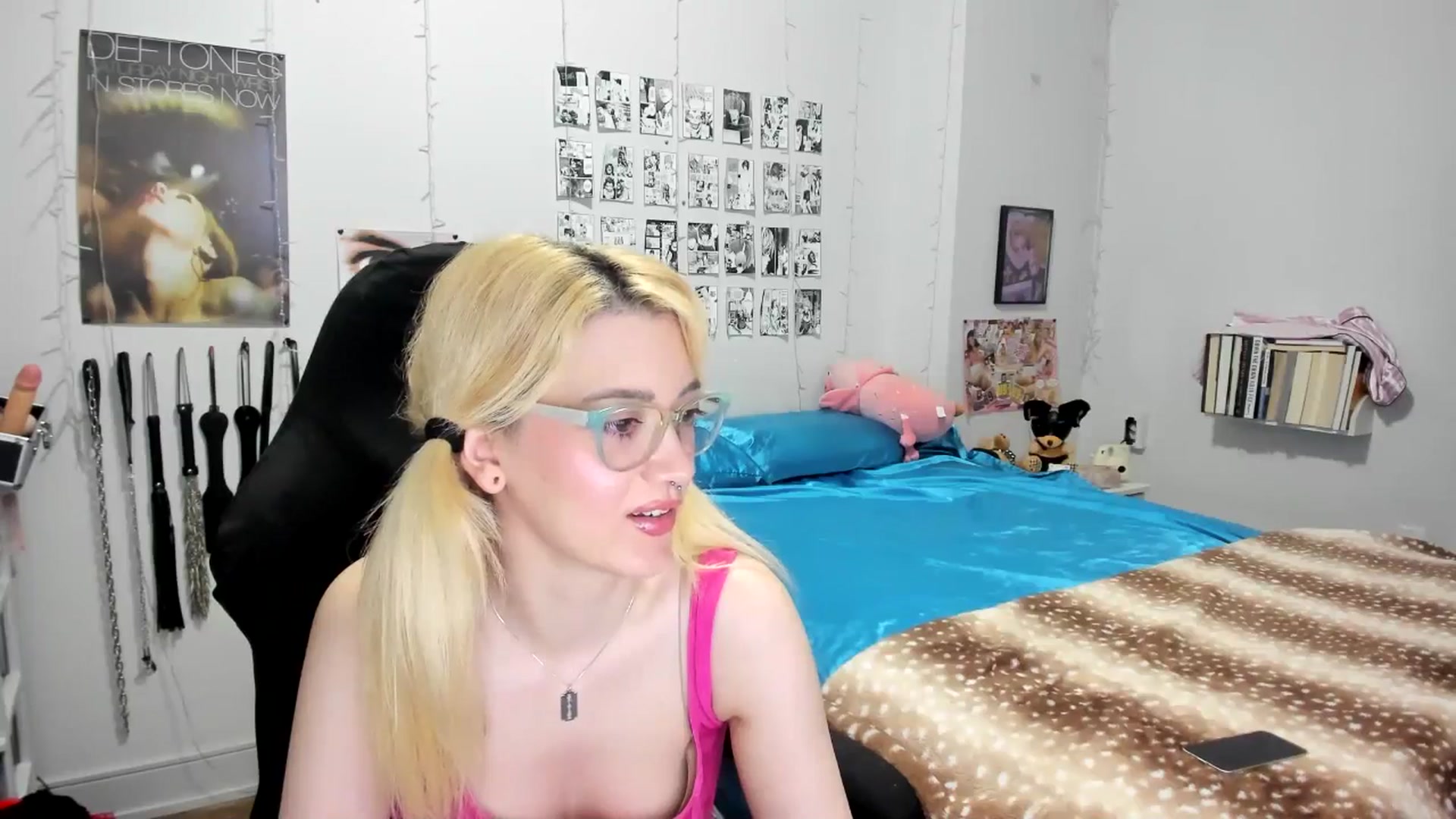 Gallery image thumbnail from AnnaTame's myfreecams stream on, 08/13/2025, 07:45 image 4 of 20