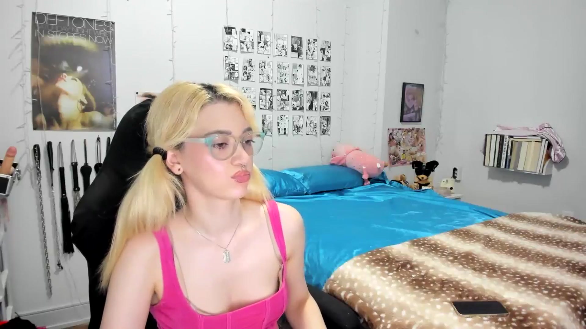 Gallery image thumbnail from AnnaTame's myfreecams stream on, 08/13/2025, 07:45 image 6 of 20
