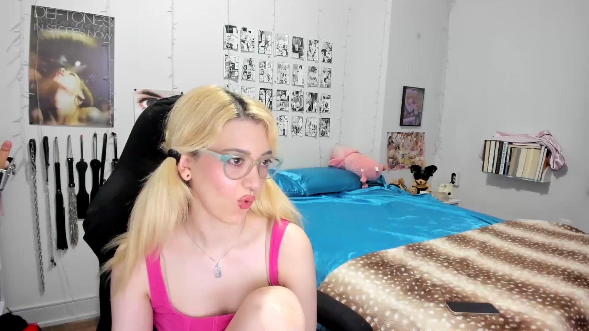 Gallery image thumbnail from AnnaTame's myfreecams stream on, 08/13/2025, 07:45 image 11 of 20