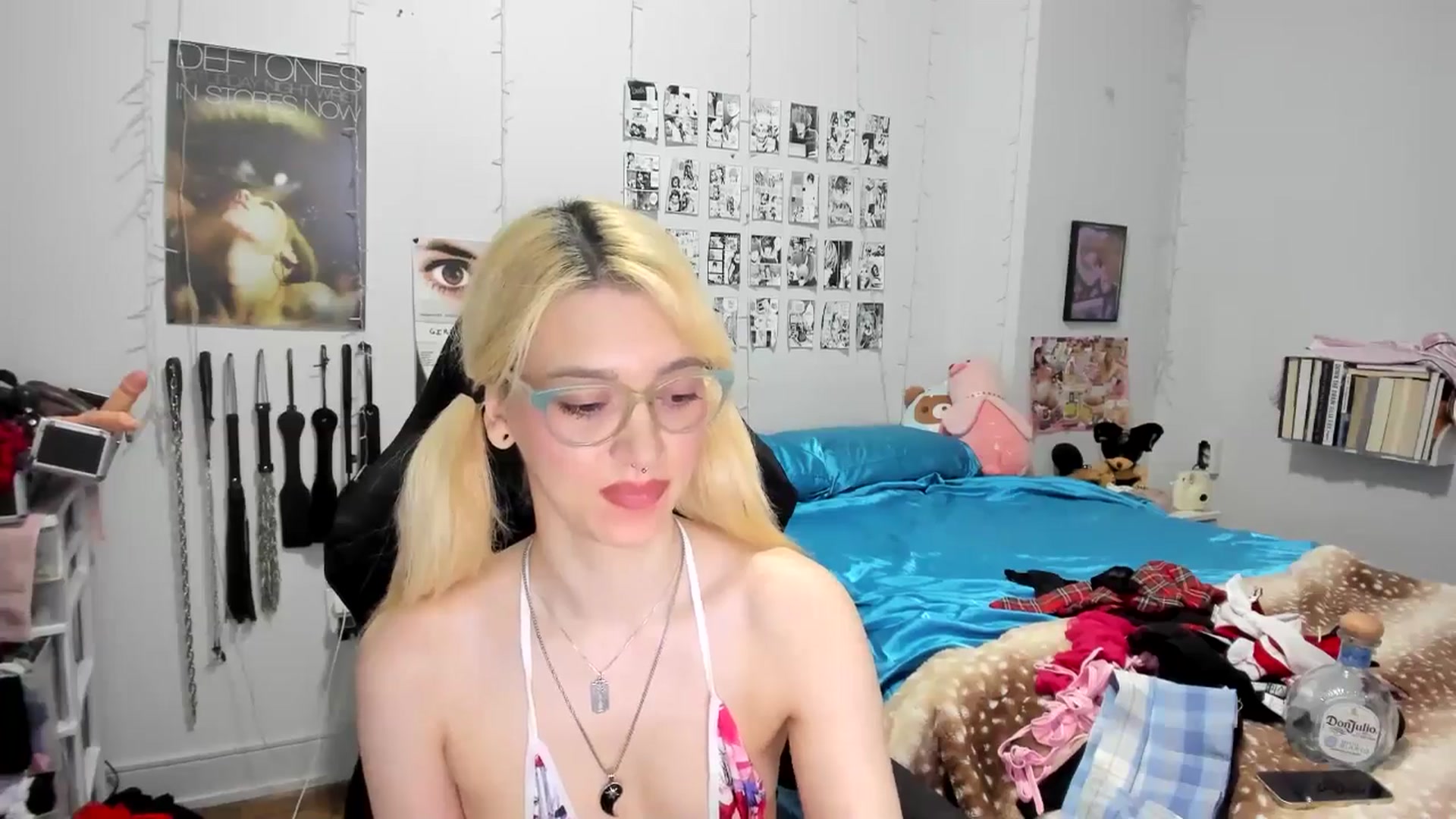 Gallery image thumbnail from AnnaTame's myfreecams stream on, 08/18/2025, 04:12 image 20 of 20