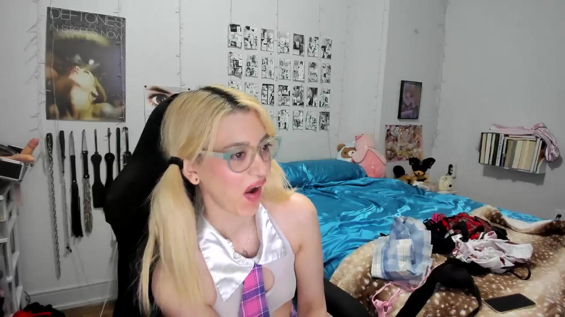 Gallery image thumbnail from AnnaTame's myfreecams stream on, 08/18/2025, 05:38 image 18 of 20