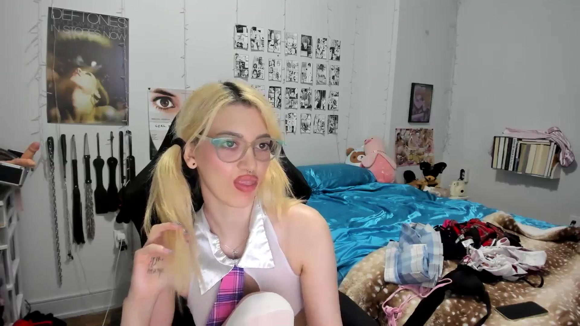 Gallery image thumbnail from AnnaTame's myfreecams stream on, 08/18/2025, 05:38 image 17 of 20