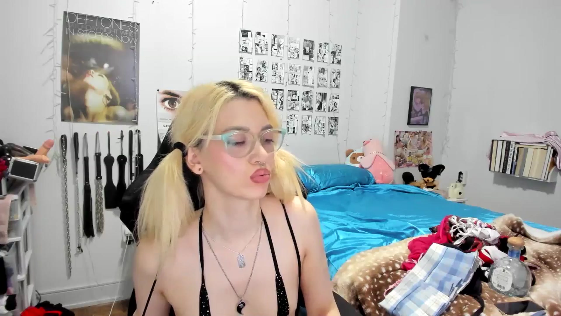 Gallery image thumbnail from AnnaTame's myfreecams stream on, 08/18/2025, 05:38 image 8 of 20