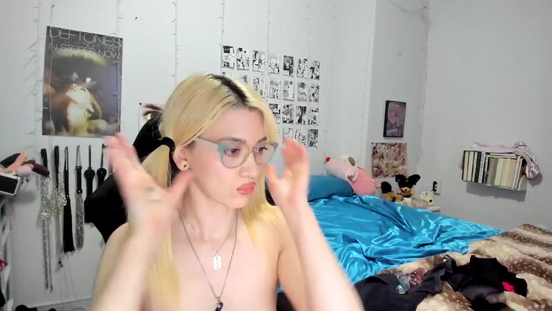 Gallery image thumbnail from AnnaTame's myfreecams stream on, 08/26/2025, 04:05 image 18 of 20