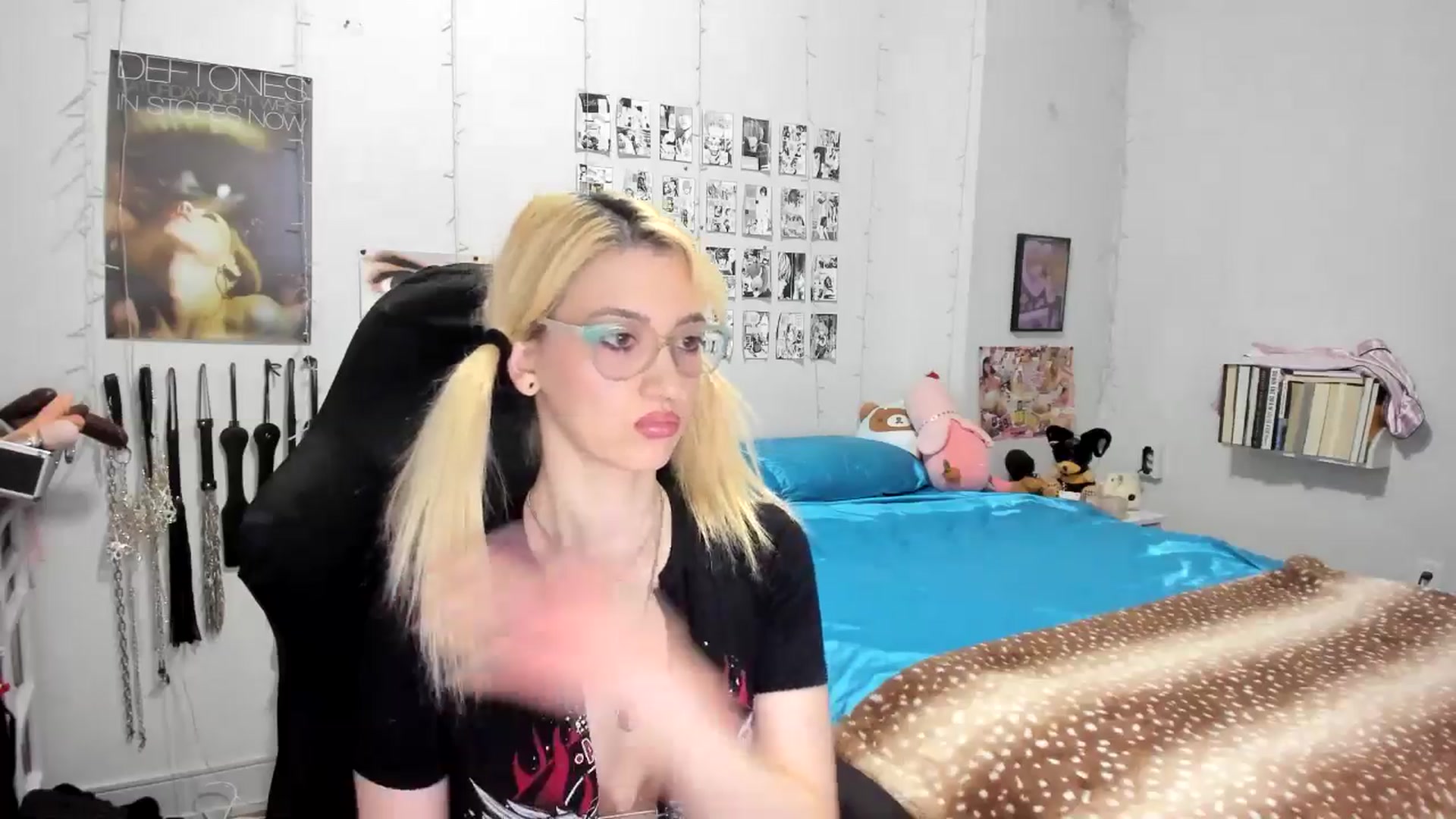 Gallery image thumbnail from AnnaTame's myfreecams stream on, 08/27/2025, 03:00 image 4 of 20