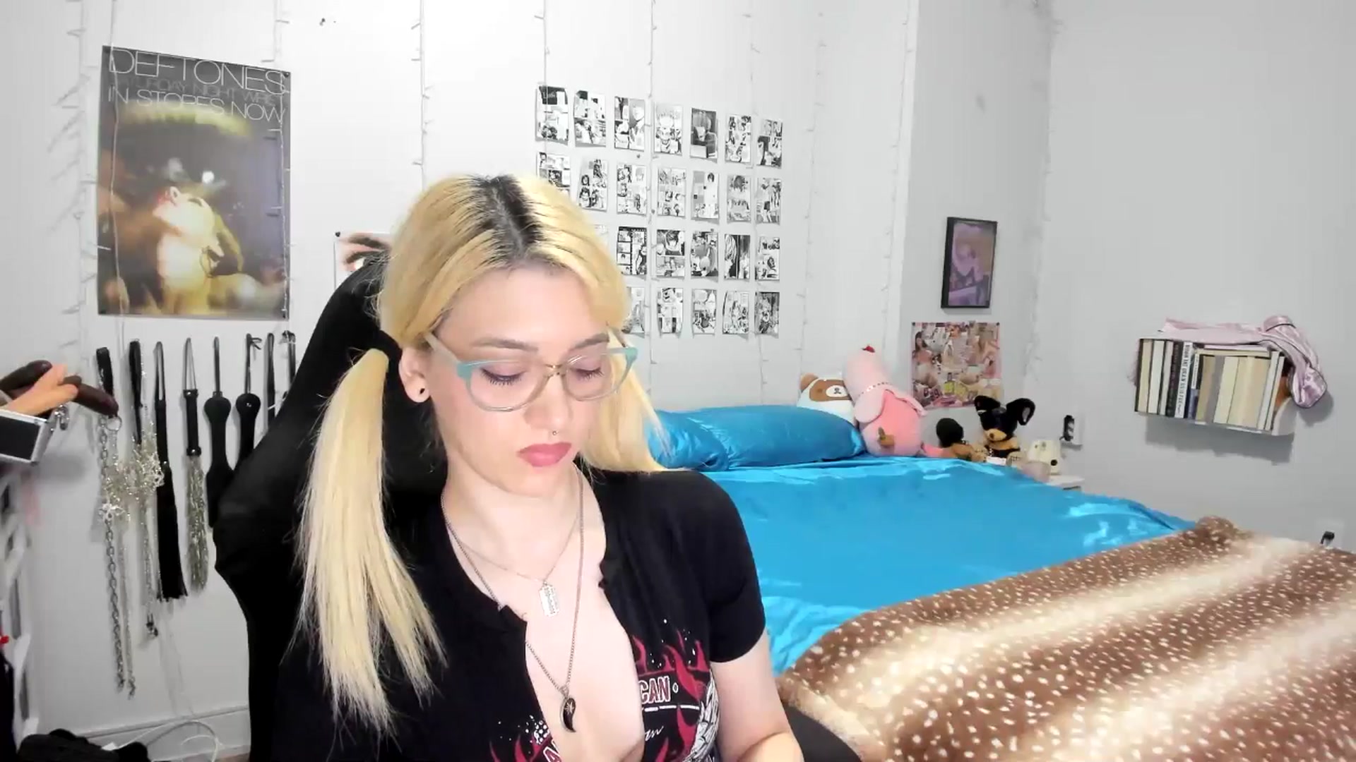 Gallery image thumbnail from AnnaTame's myfreecams stream on, 08/27/2025, 03:45 image 4 of 20