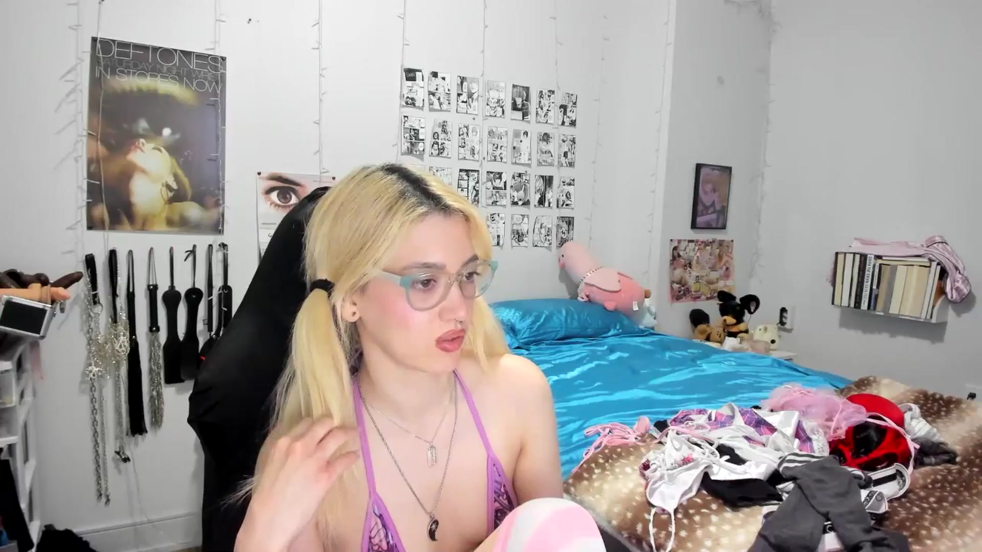 Gallery image thumbnail from AnnaTame's myfreecams stream on, 08/31/2025, 08:22 image 10 of 20