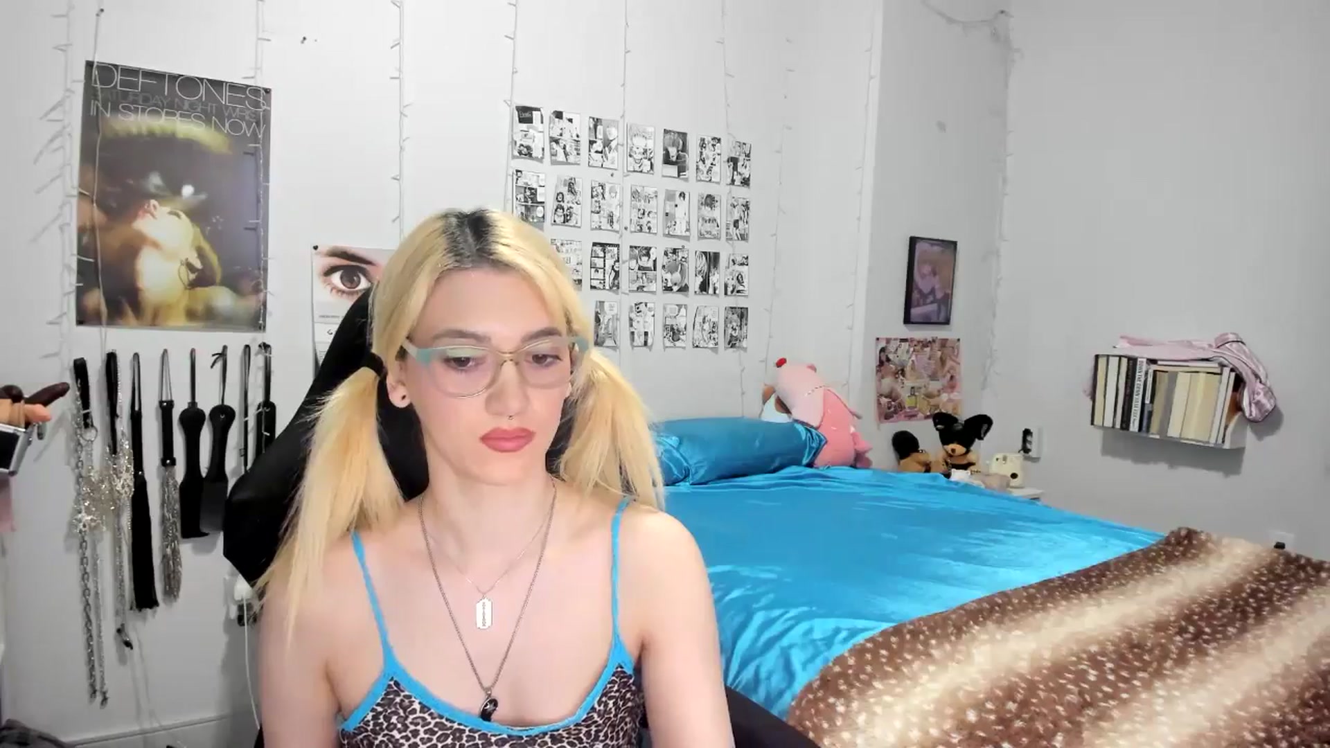 Gallery image thumbnail from AnnaTame's myfreecams stream on, 09/03/2025, 03:22 image 9 of 20