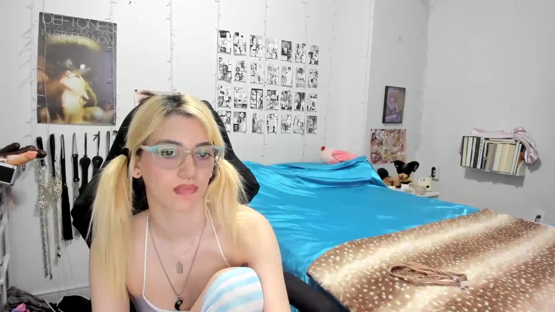 Gallery image thumbnail from AnnaTame's myfreecams stream on, 09/04/2025, 10:28 image 10 of 20