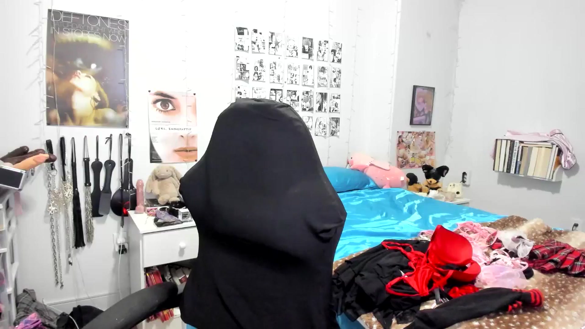 Gallery image thumbnail from AnnaTame's myfreecams stream on, 09/05/2025, 08:49 image 14 of 20