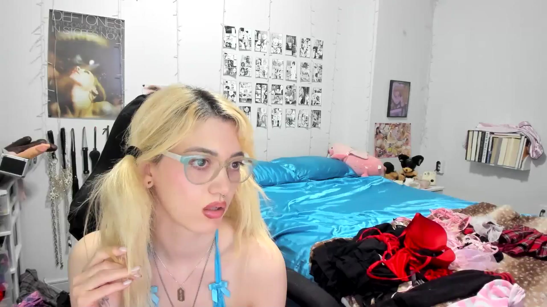 Gallery image thumbnail from AnnaTame's myfreecams stream on, 09/05/2025, 09:52 image 16 of 20