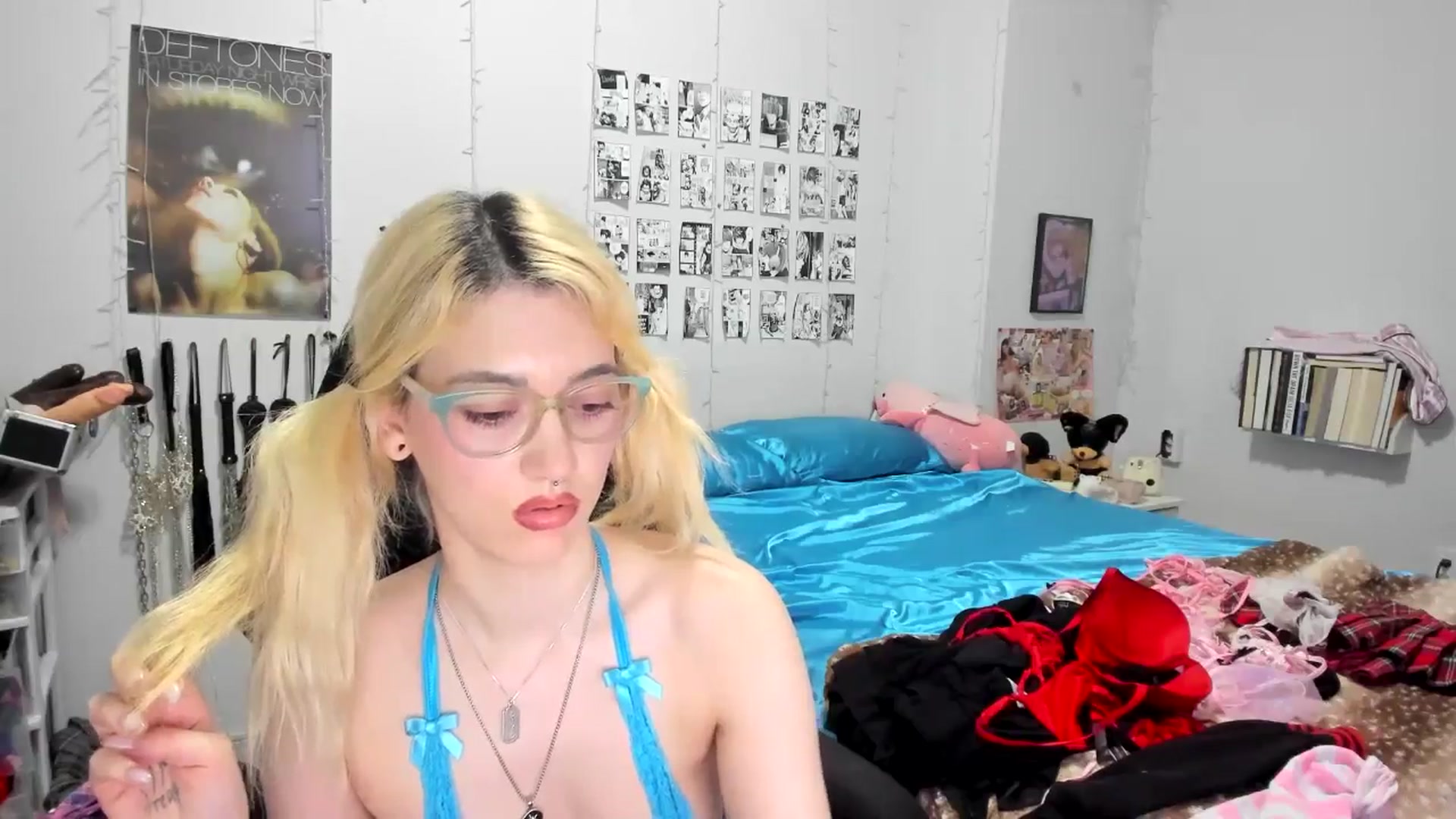 Gallery image thumbnail from AnnaTame's myfreecams stream on, 09/05/2025, 09:52 image 6 of 20